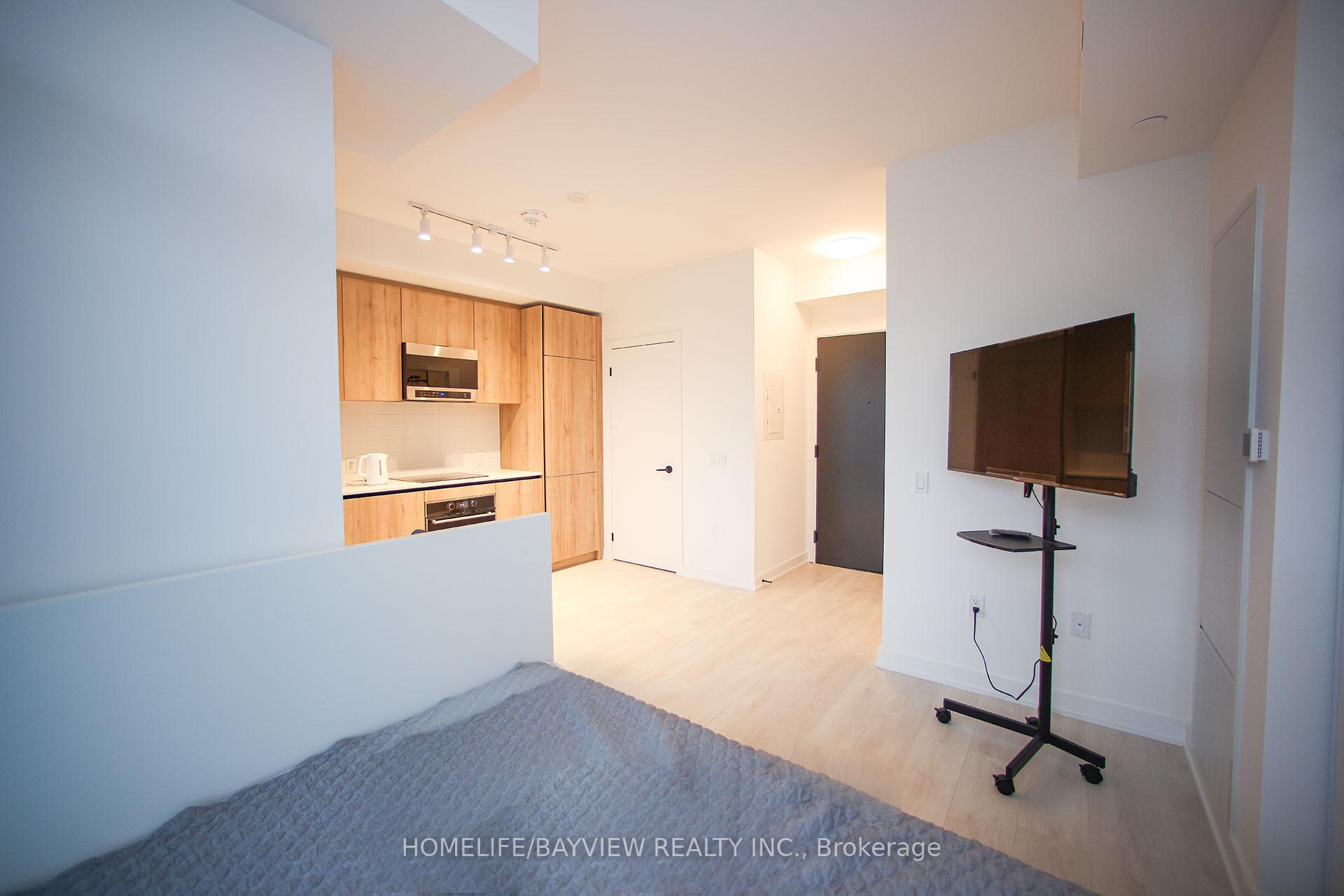 Photo 13 of Unit PH03, 117 Broadway Avenue, Toronto, Mount Pleasant West — HOMEH