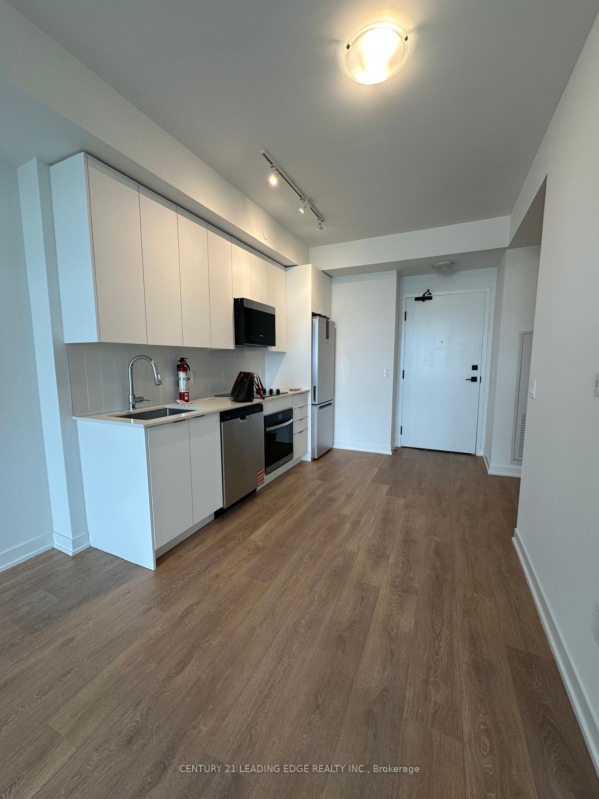 Front of Unit 2027, 498 Caldari Road