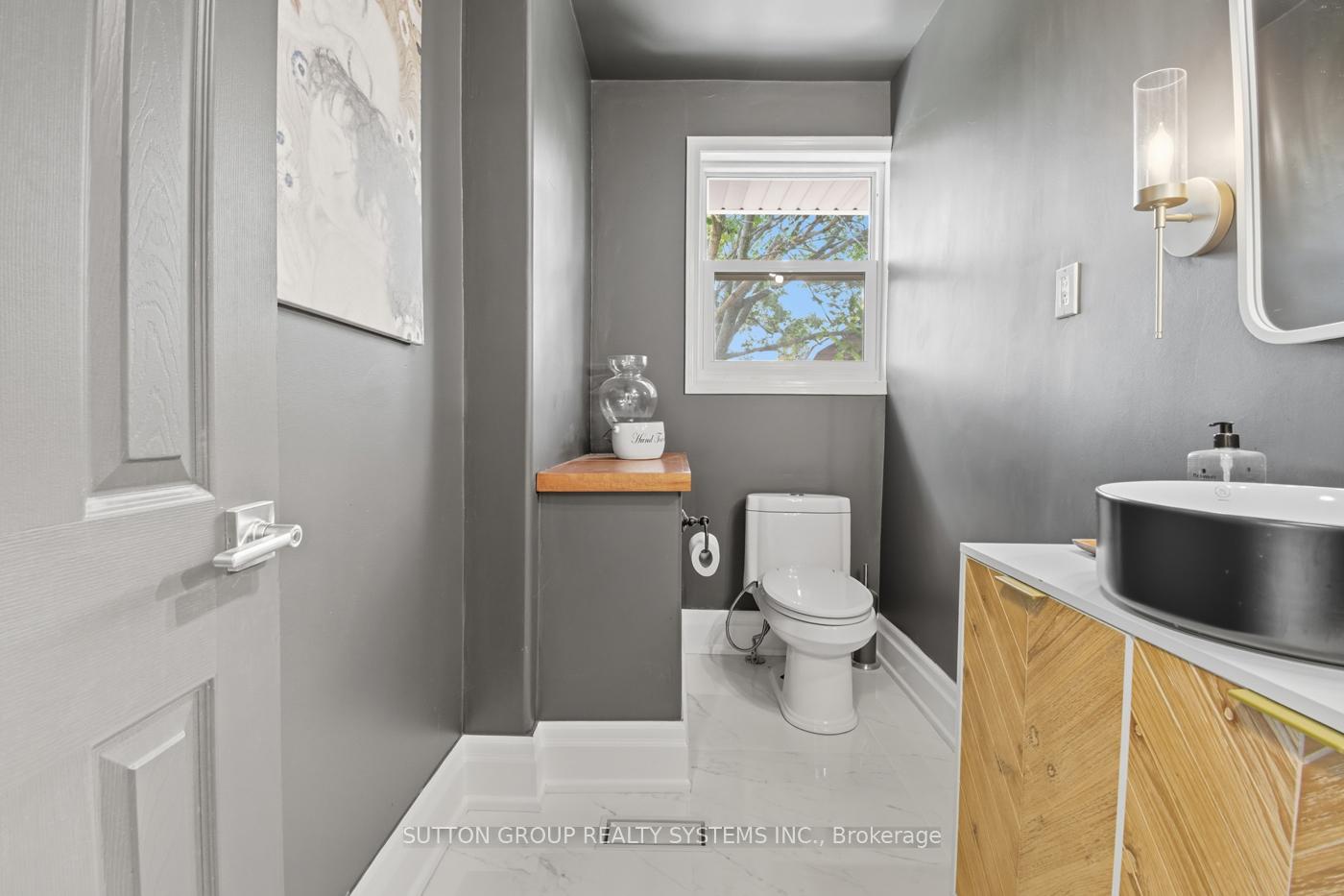 Photo 8 of 83 Lakeside Drive, Grimsby, Grimsby Beach — HOMEH