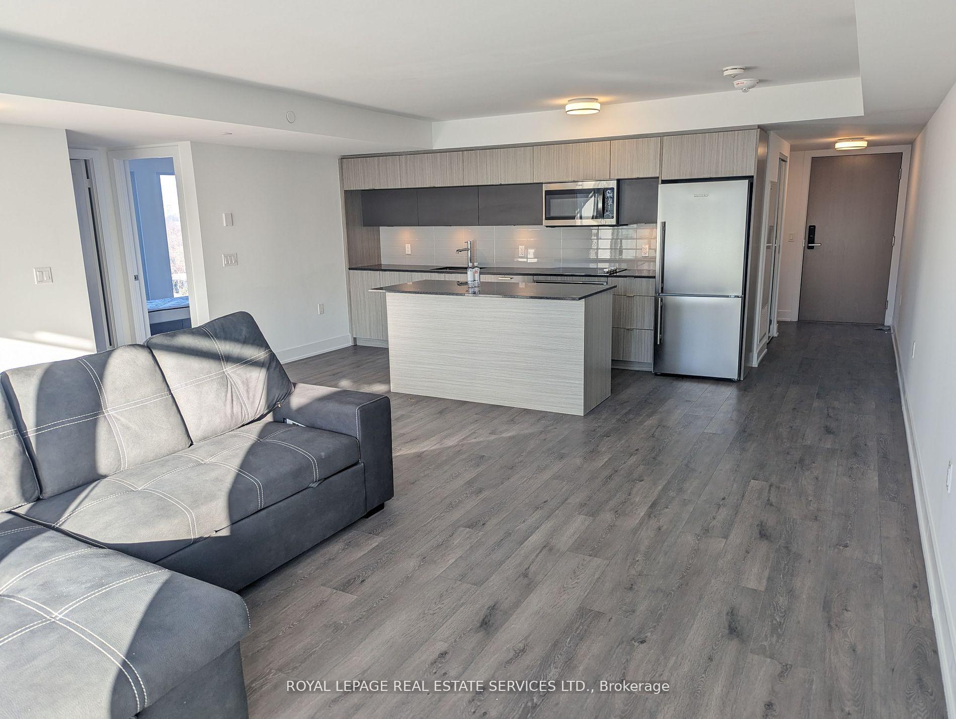 Photo 3 of Unit 802, 575 Bloor Street E, Toronto, North St. James Town — HOMEH