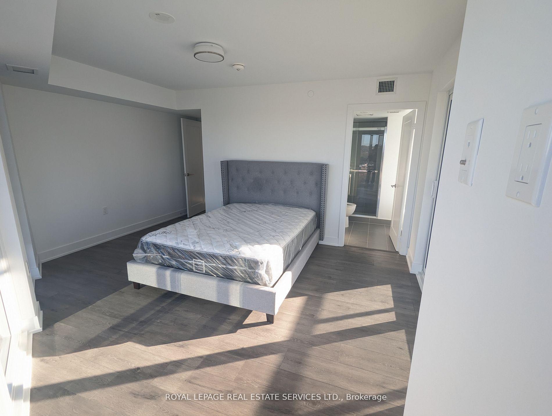 Photo 11 of Unit 802, 575 Bloor Street E, Toronto, North St. James Town — HOMEH