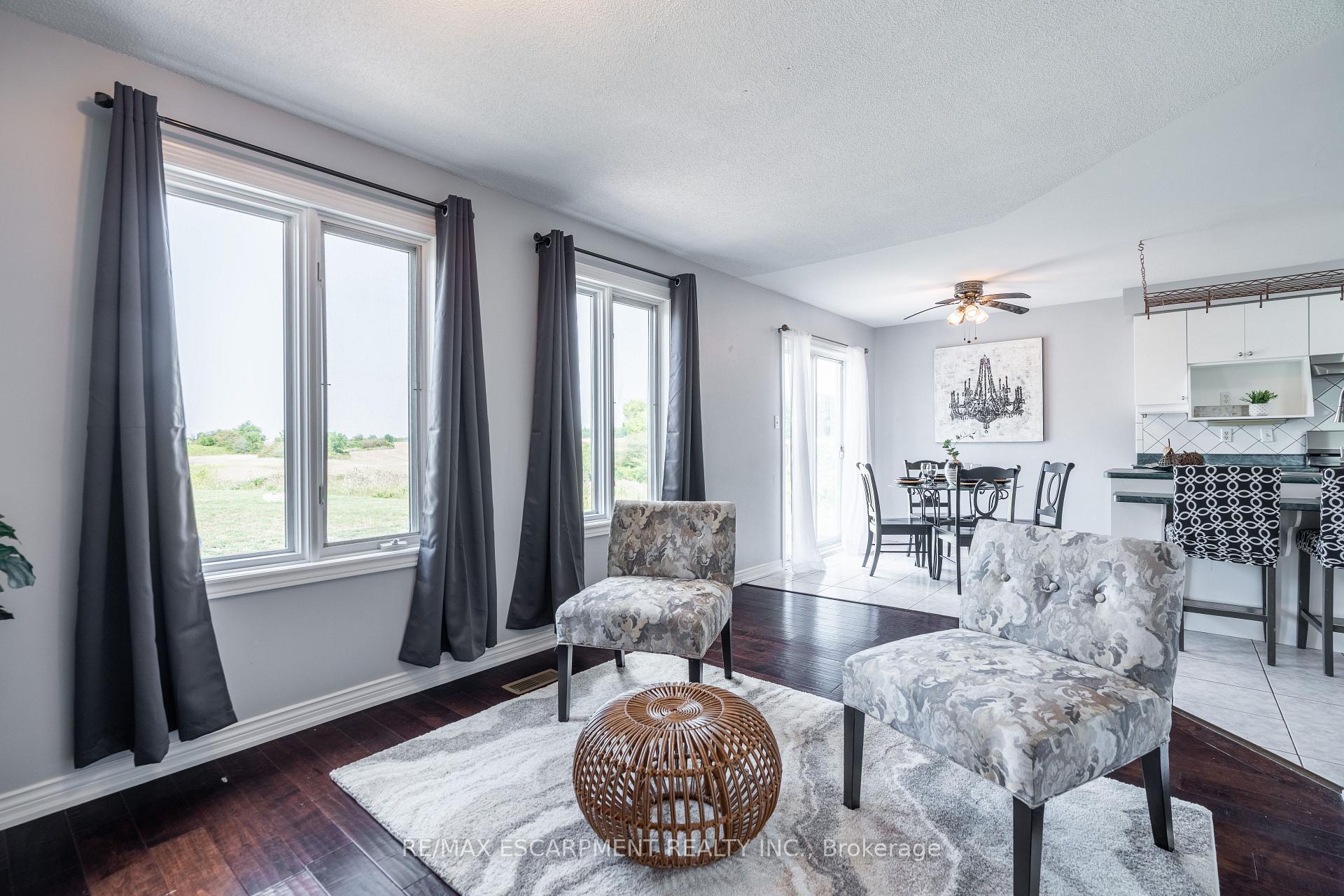 Photo 6 of 710 Hall Road, Hamilton, Rural Glanbrook — HOMEH