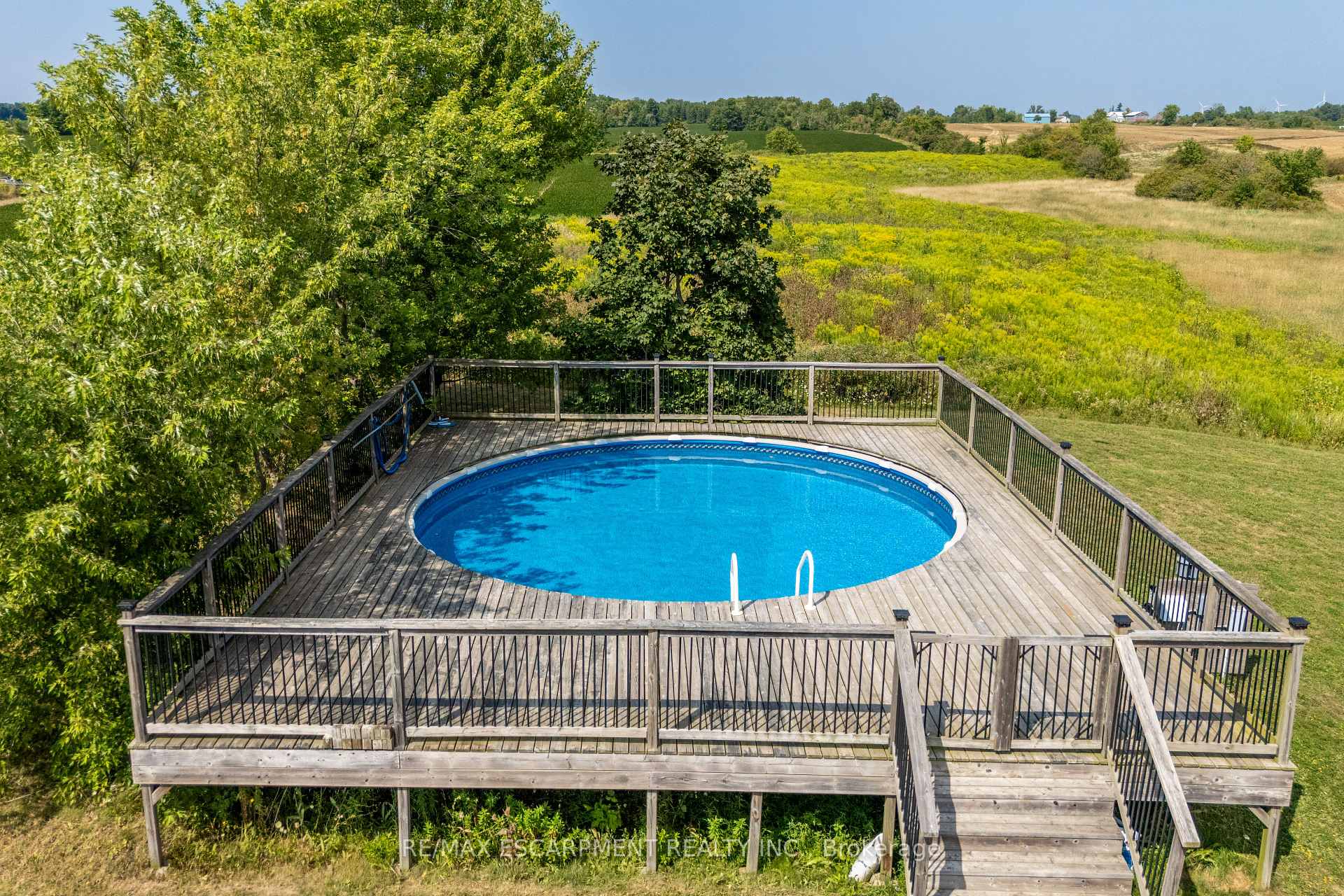 Photo 27 of 710 Hall Road, Hamilton, Rural Glanbrook — HOMEH
