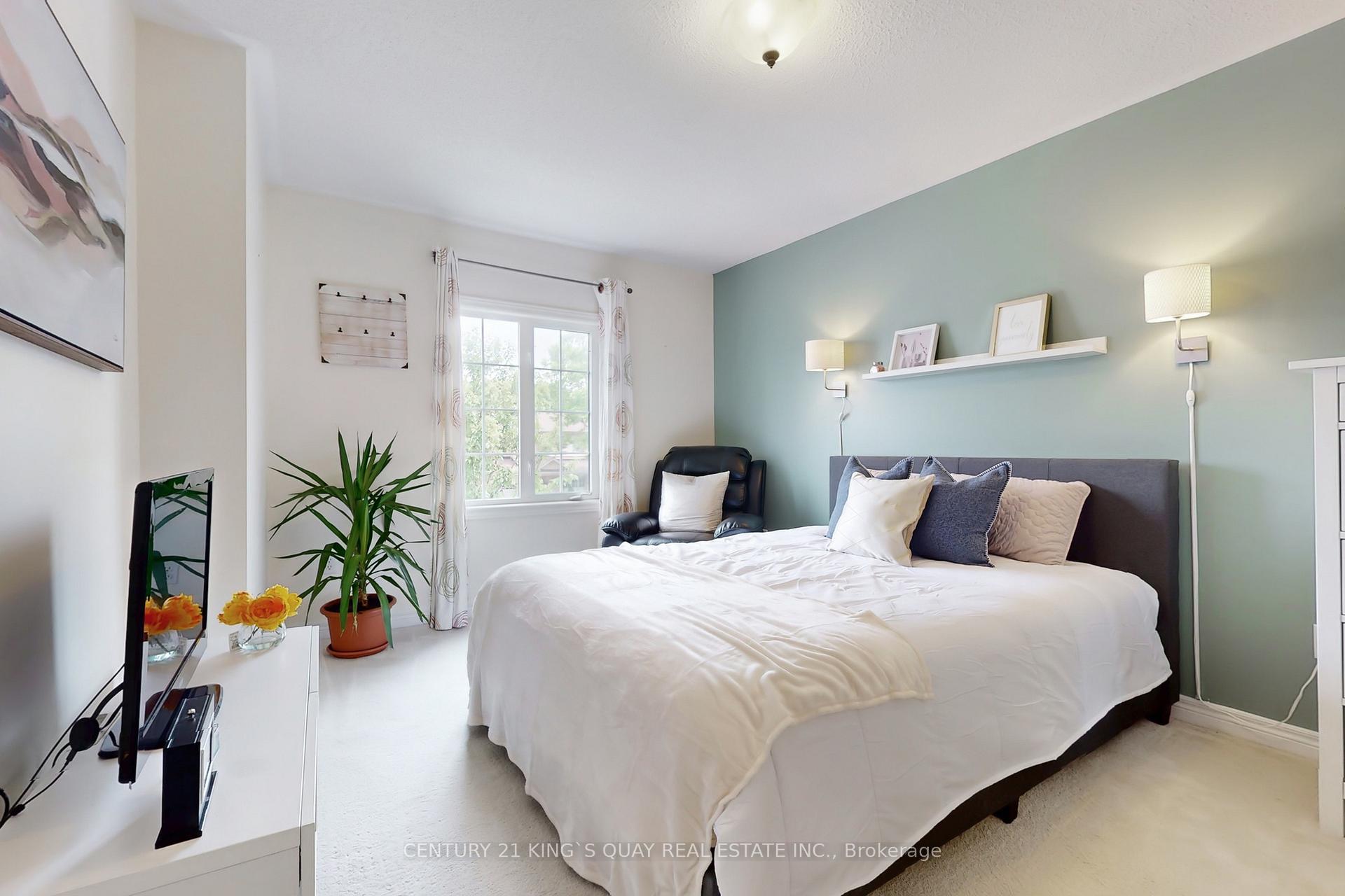 Photo 47 of 241 Summeridge Drive, Vaughan, Patterson — HOMEH