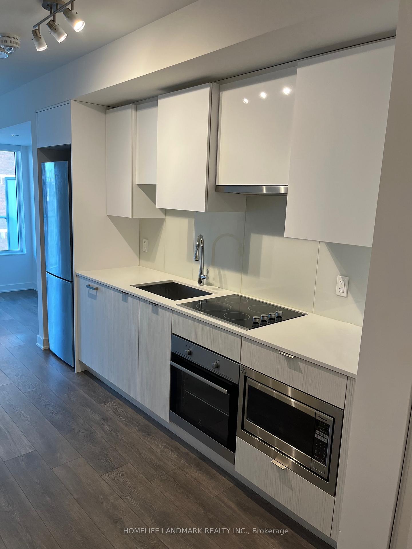 Photo 12 of Unit 1107, 195 Redpath Avenue S, Toronto, Mount Pleasant West — HOMEH