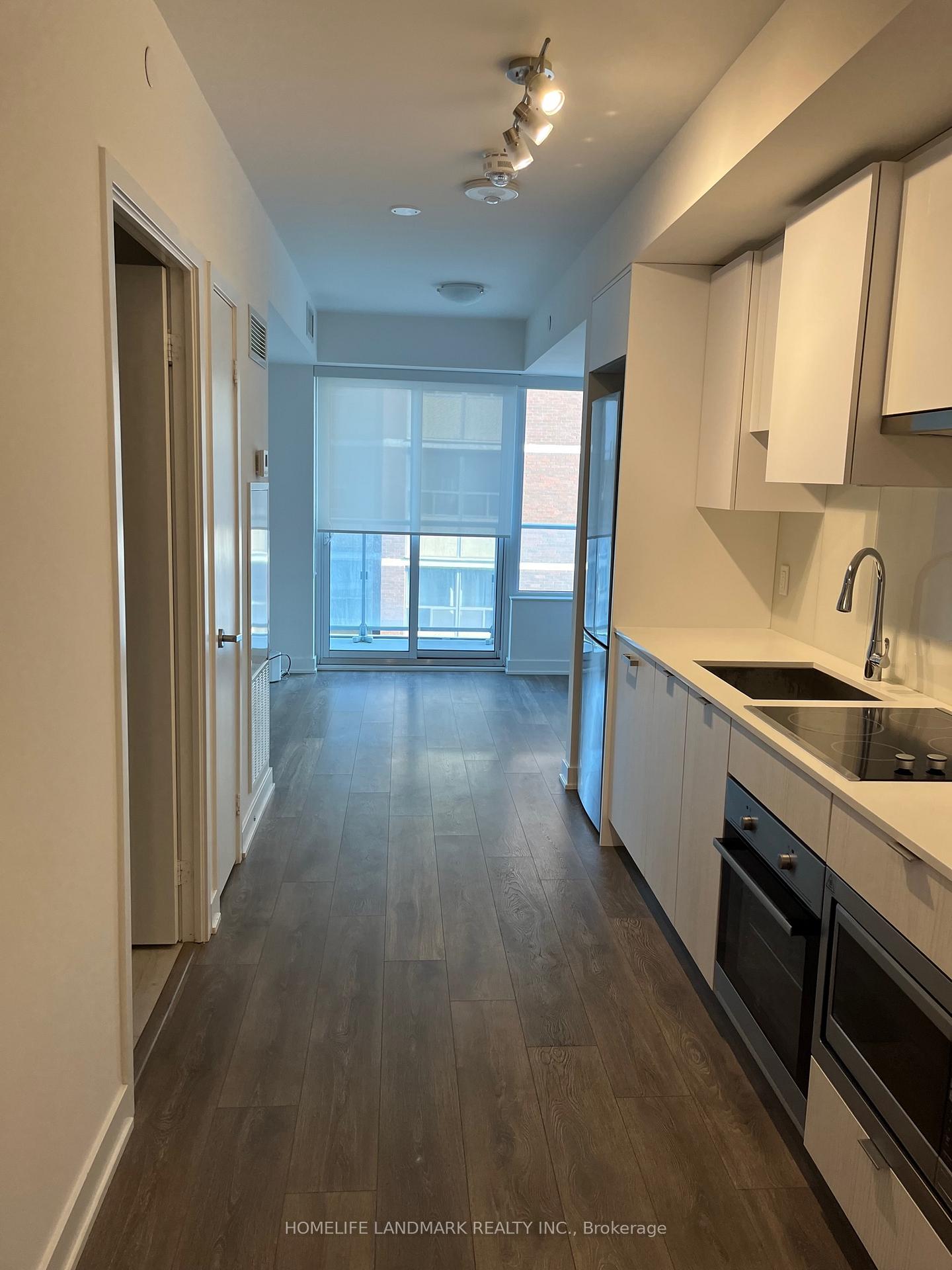 Photo 4 of Unit 1107, 195 Redpath Avenue S, Toronto, Mount Pleasant West — HOMEH
