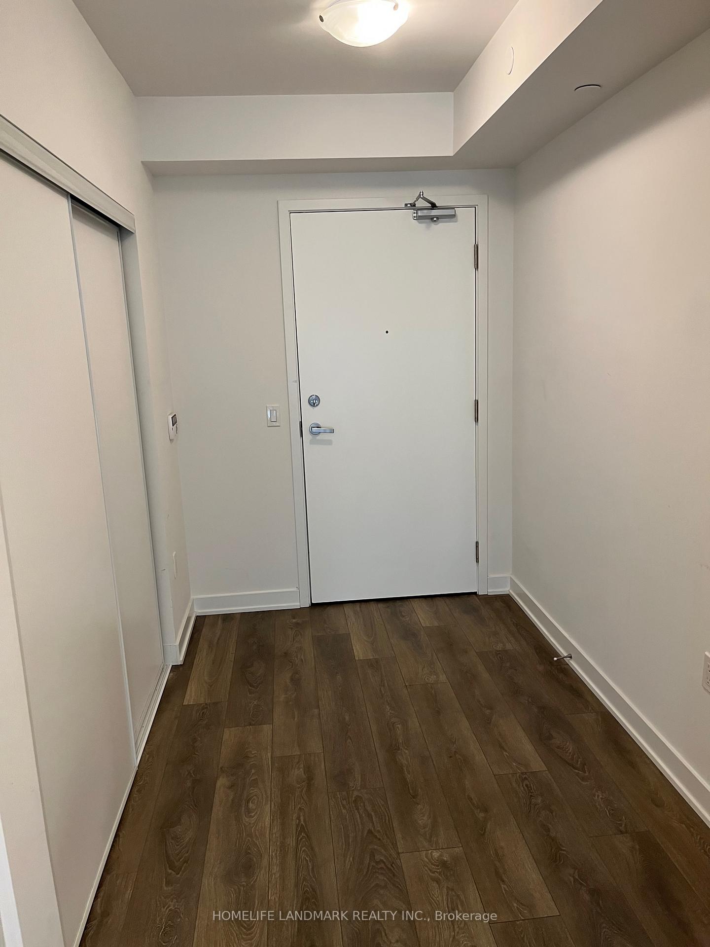 Photo 9 of Unit 1107, 195 Redpath Avenue S, Toronto, Mount Pleasant West — HOMEH