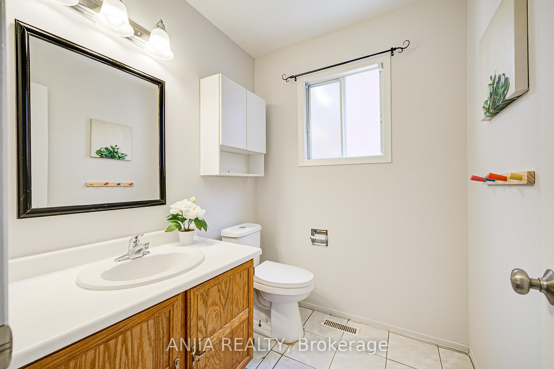 Photo 16 of 91 Dumfries Avenue, Brampton, Heart Lake West — HOMEH