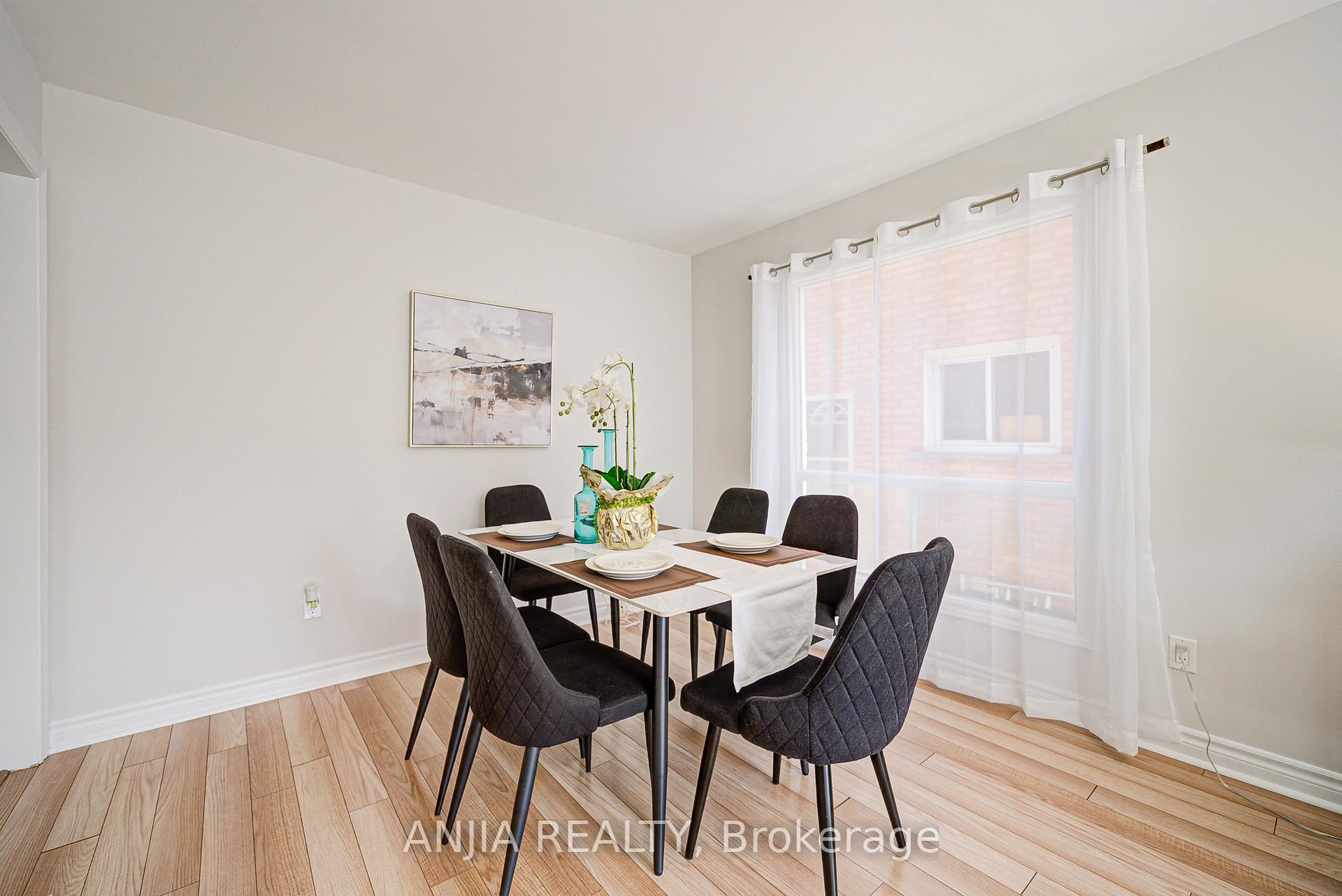 Photo 5 of 91 Dumfries Avenue, Brampton, Heart Lake West — HOMEH