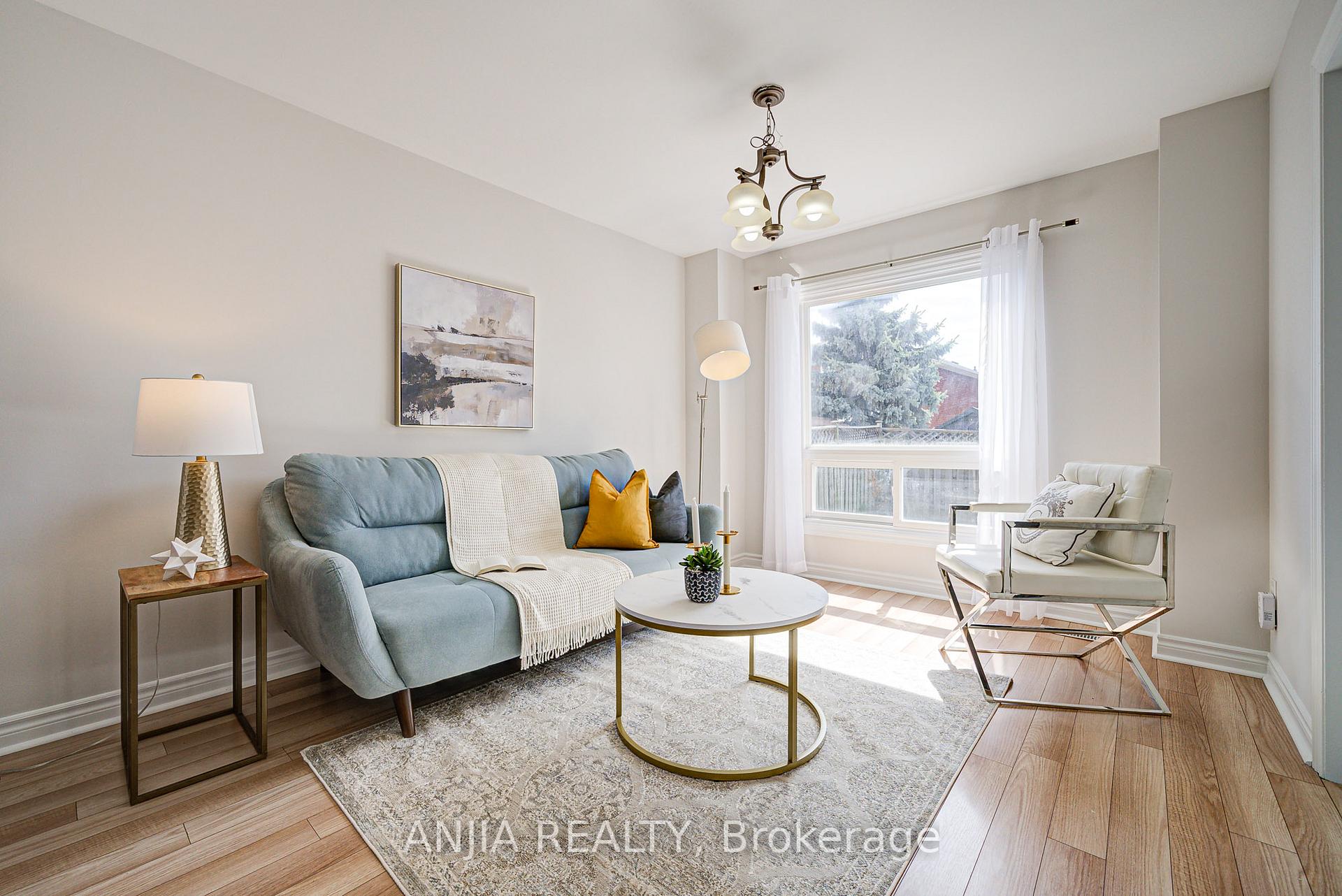Photo 9 of 91 Dumfries Avenue, Brampton, Heart Lake West — HOMEH