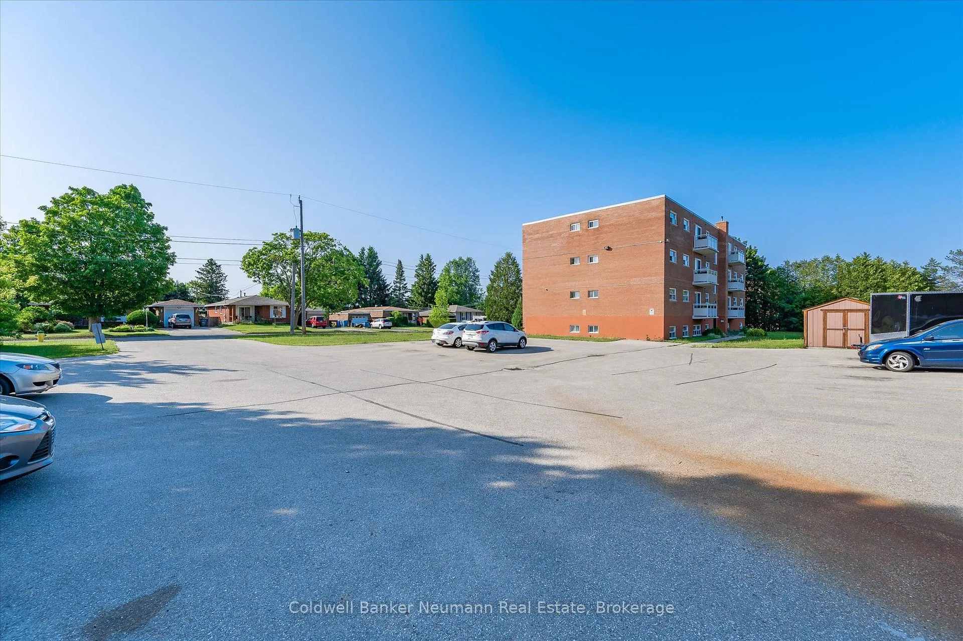 Photo 9 of Unit 104, 10 Glenbrook Drive, Guelph, Victoria North — HOMEH