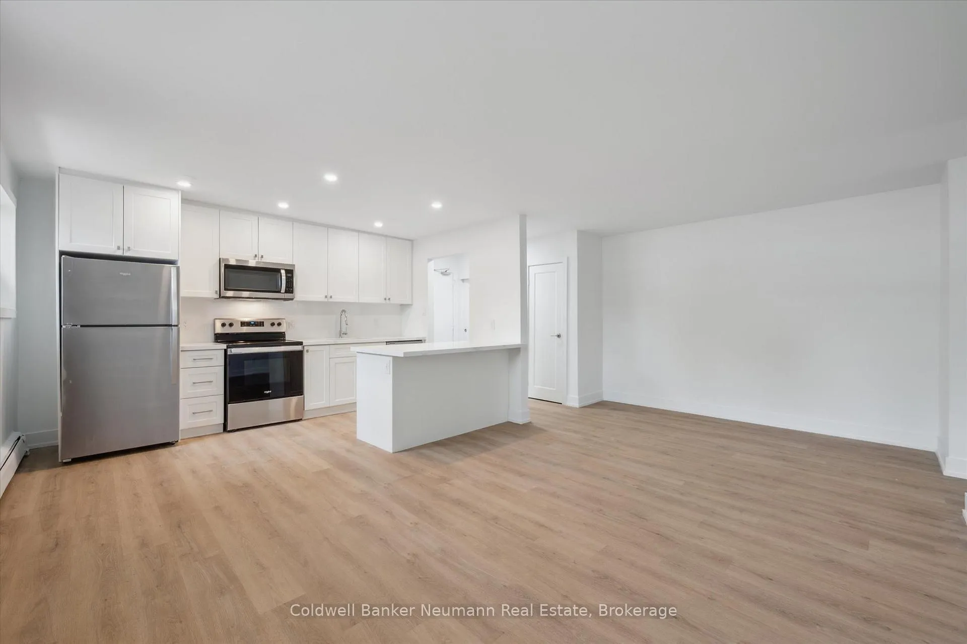Photo 14 of Unit 104, 10 Glenbrook Drive, Guelph, Victoria North — HOMEH