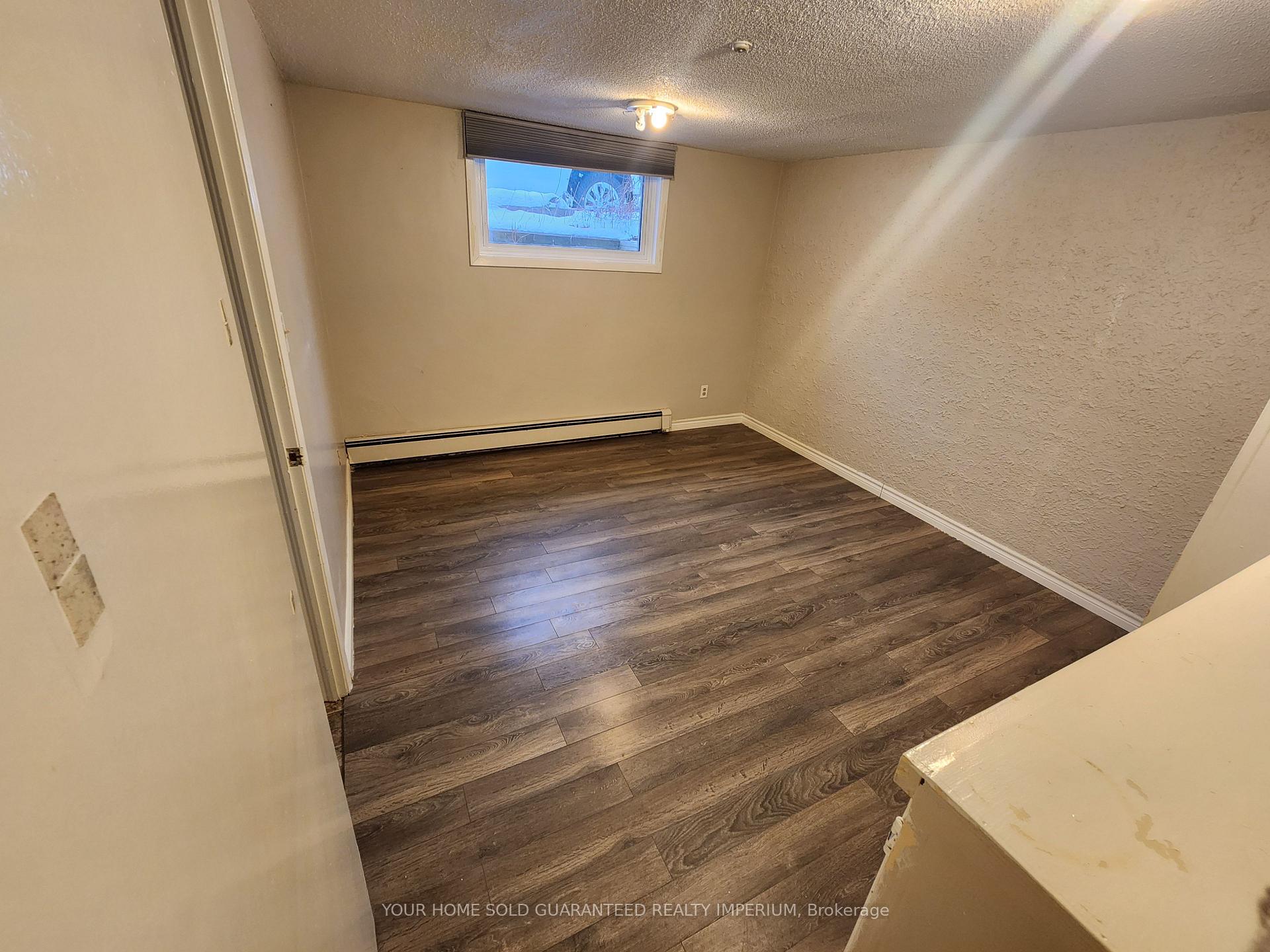 Photo 2 of Unit 6, 2906 King Street E, Clarington, Newcastle — HOMEH