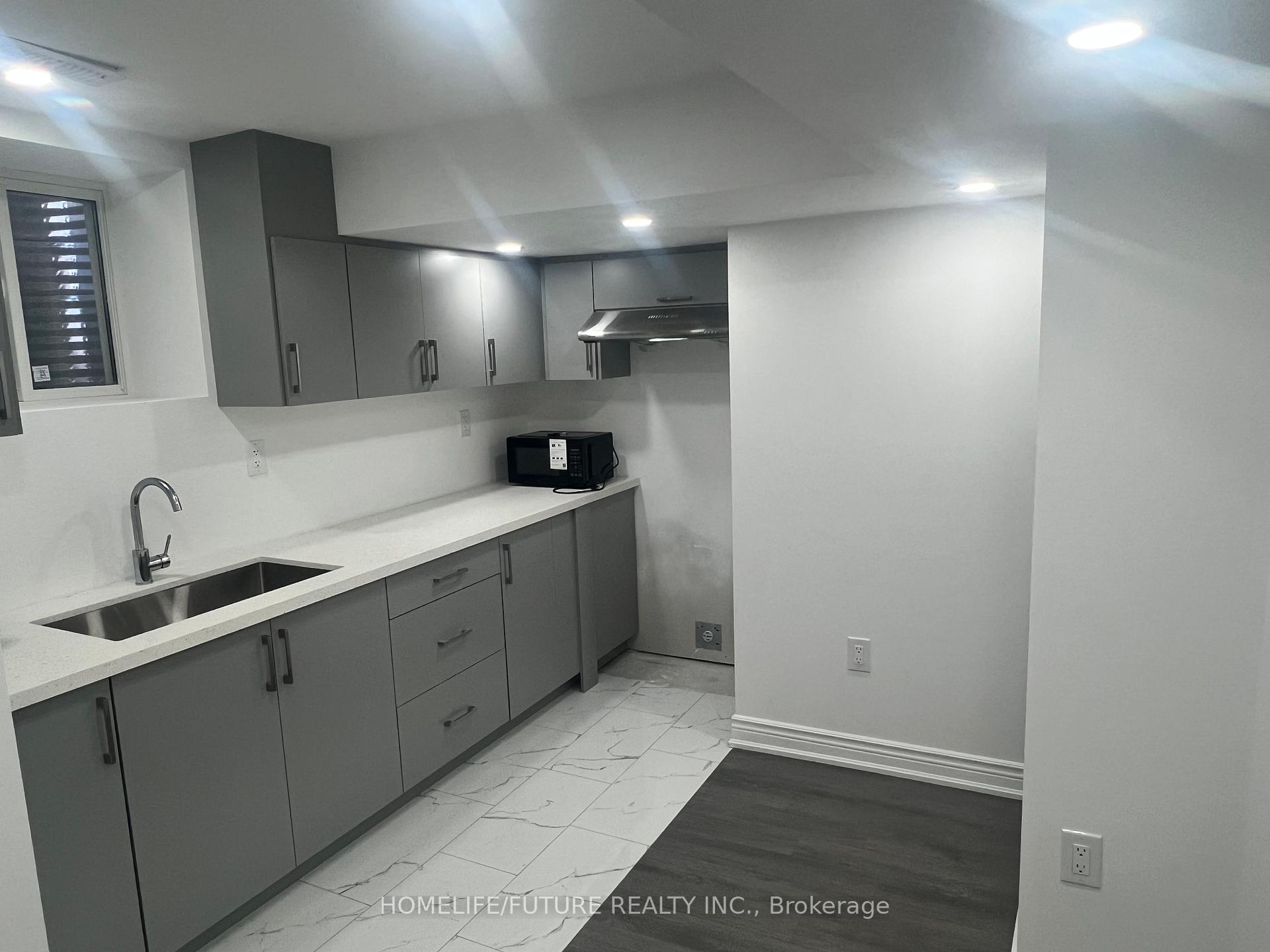 Photo 2 of Unit Bsmt, 554 Brisdale Drive, Brampton, Northwest Brampton — HOMEH