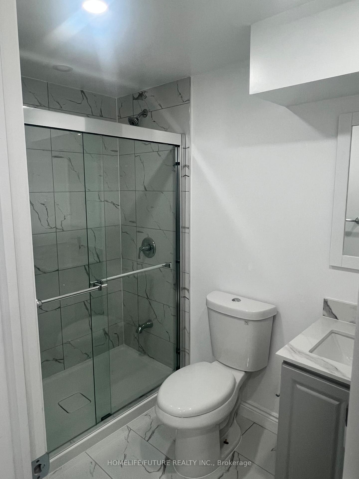 Photo 6 of Unit Bsmt, 554 Brisdale Drive, Brampton, Northwest Brampton — HOMEH