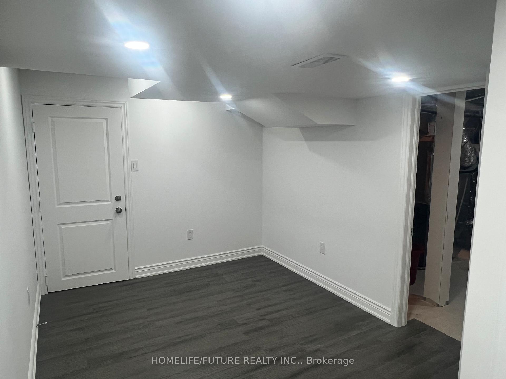 Photo 8 of Unit Bsmt, 554 Brisdale Drive, Brampton, Northwest Brampton — HOMEH