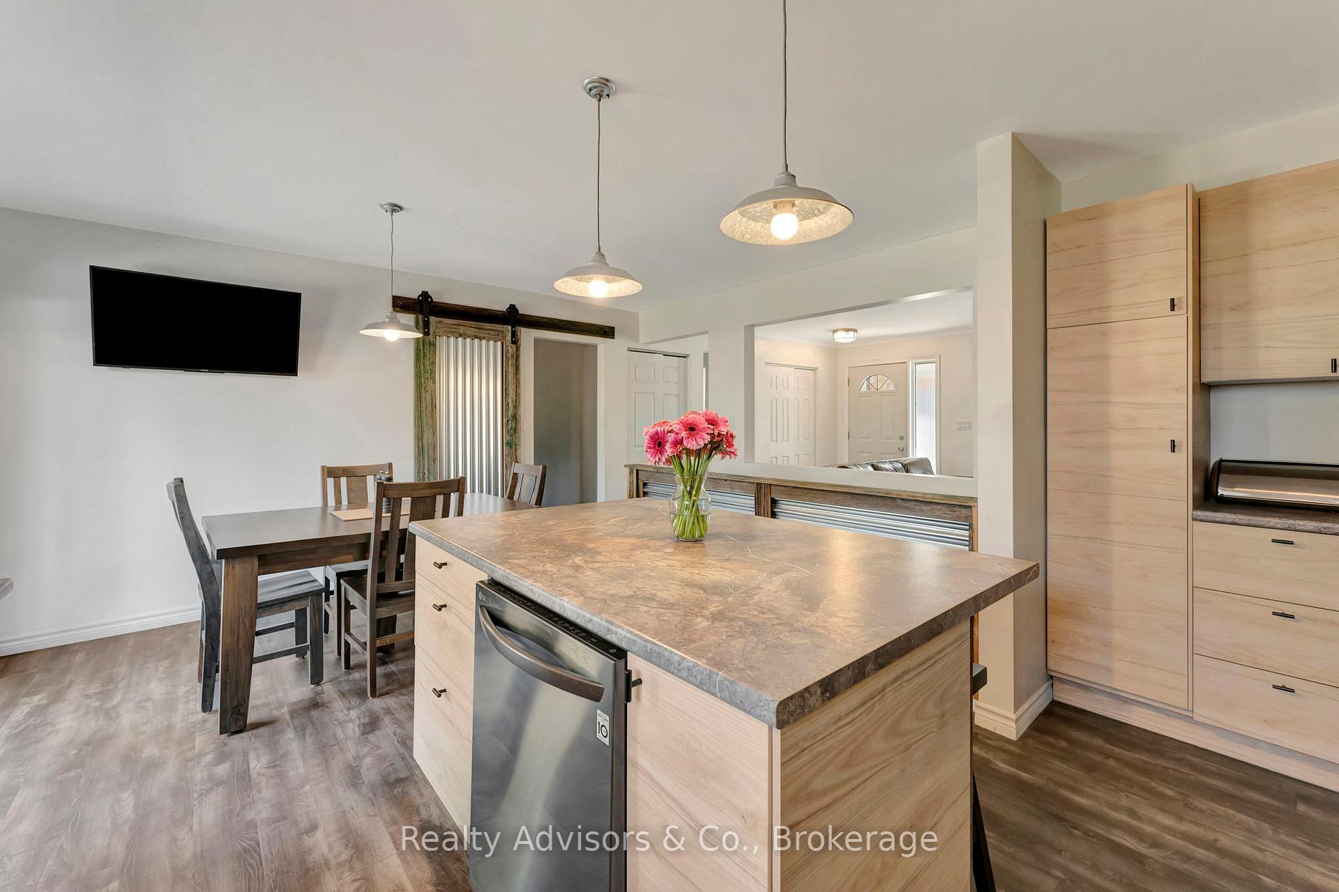 Photo 24 of 12 St. William Street, Brant, Brantford Twp — HOMEH