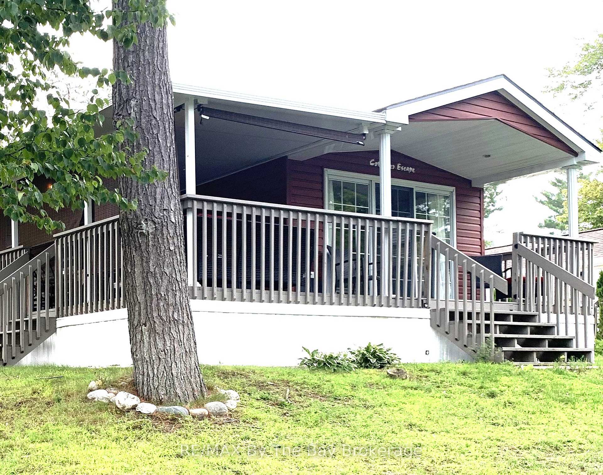 Front of 10 Chippewa Trail