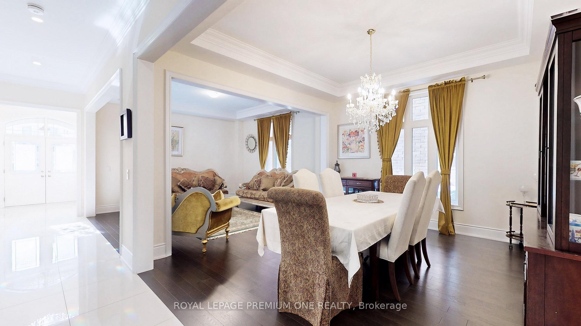 Photo 4 of 52 Daisy Meadow Crescent, Caledon, Caledon East — HOMEH
