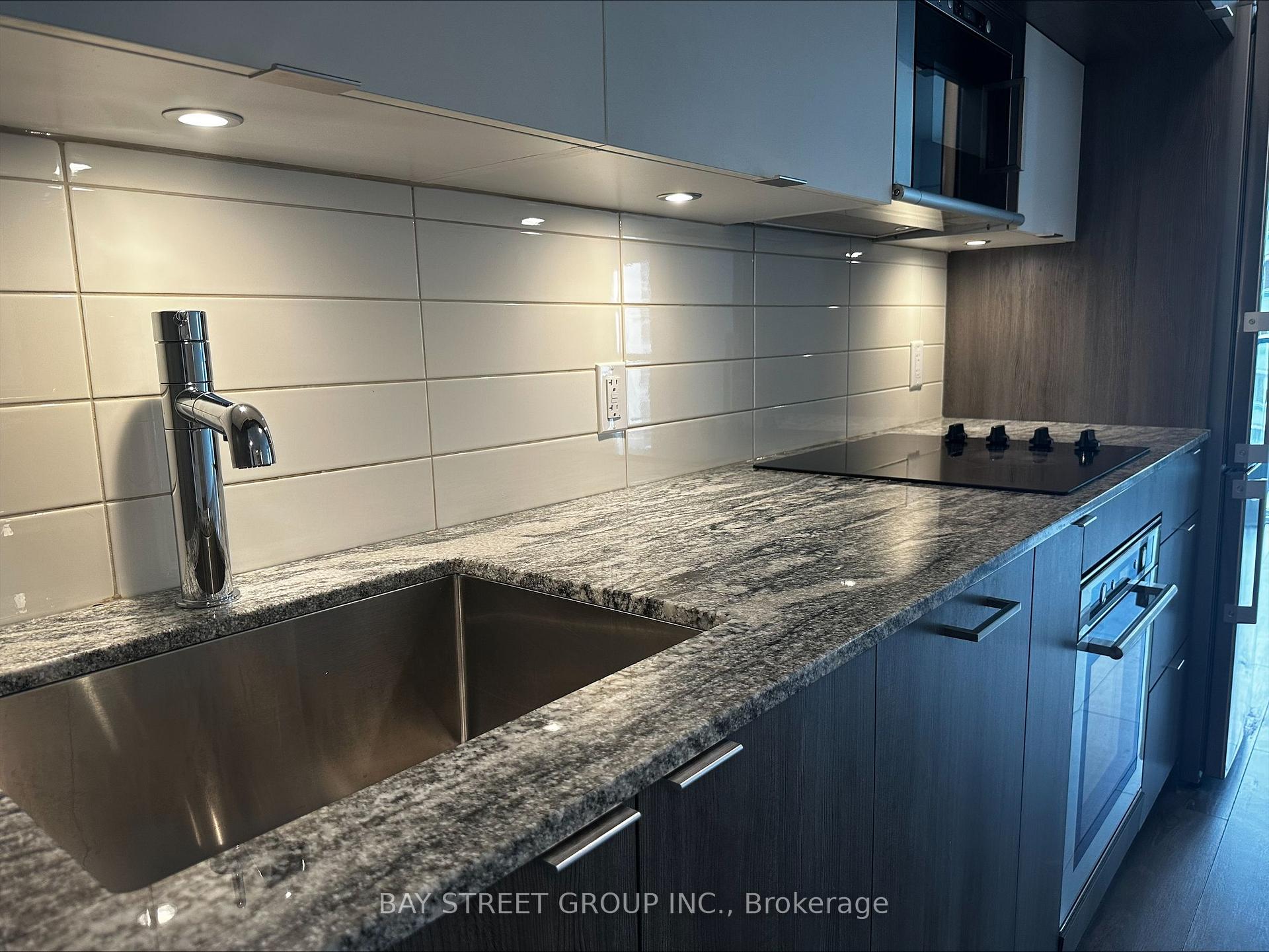 Photo 26 of Unit 921, 585 Bloor Street E, Toronto, North St. James Town — HOMEH