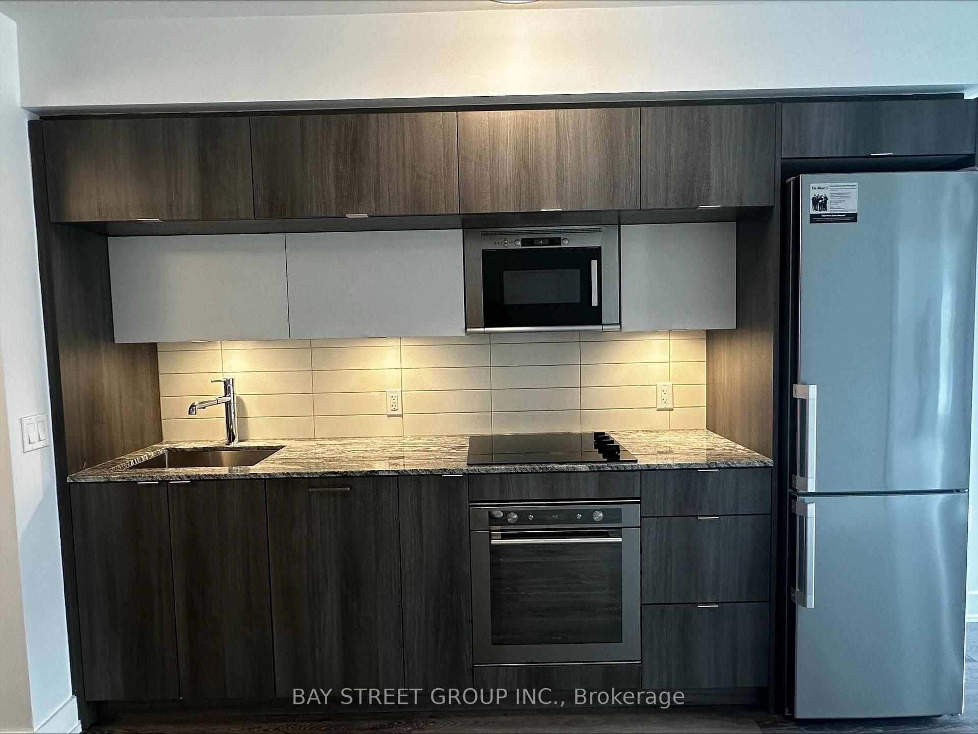 Photo 23 of Unit 921, 585 Bloor Street E, Toronto, North St. James Town — HOMEH