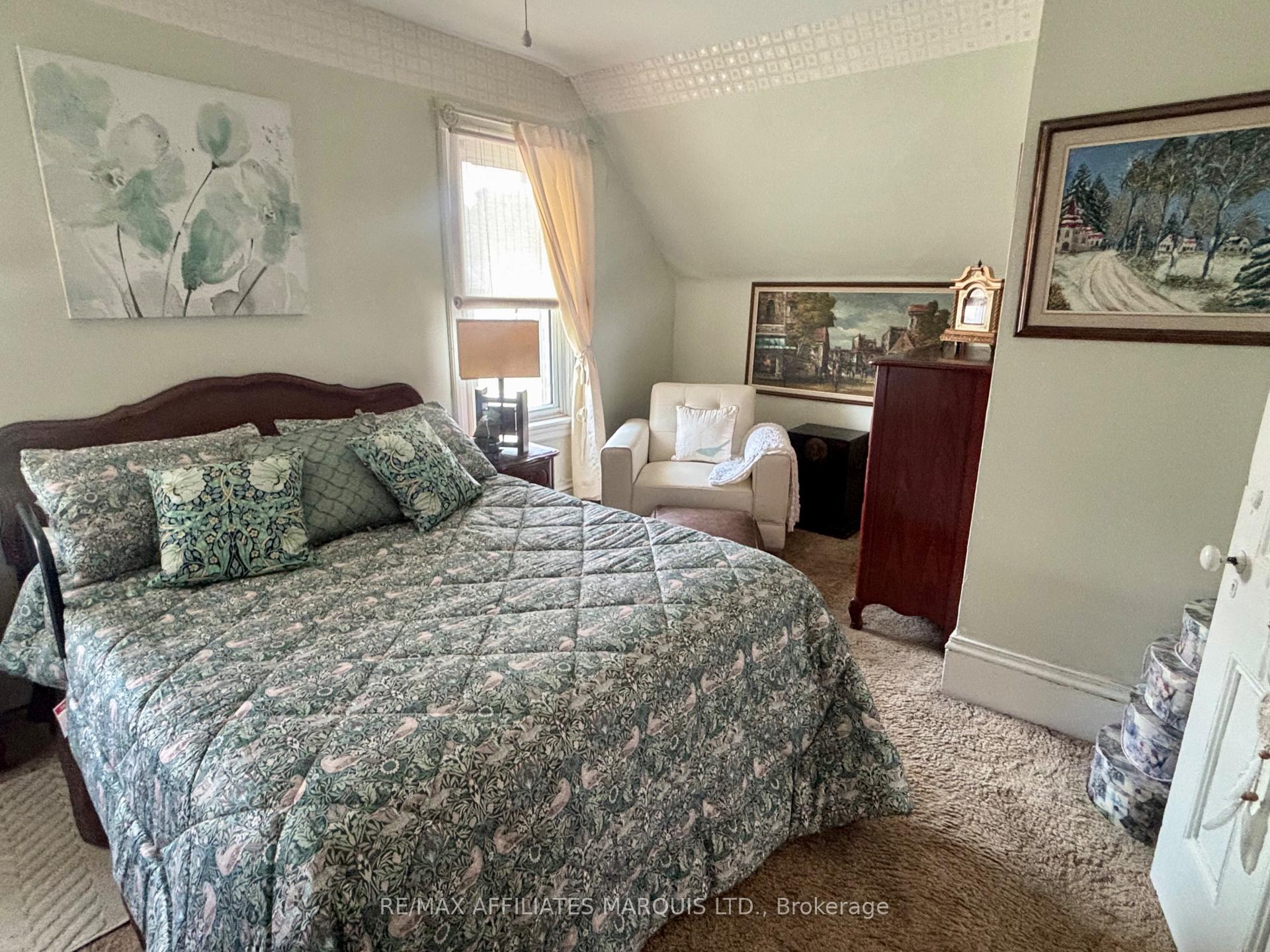 Photo 23 of 101 Seventh Street W, Cornwall — HOMEH