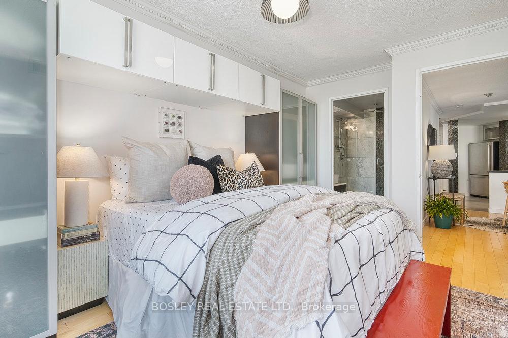 Photo 20 of Unit 1923, 77 Maitland Place, Toronto, Cabbagetown-South St. James Town — HOMEH