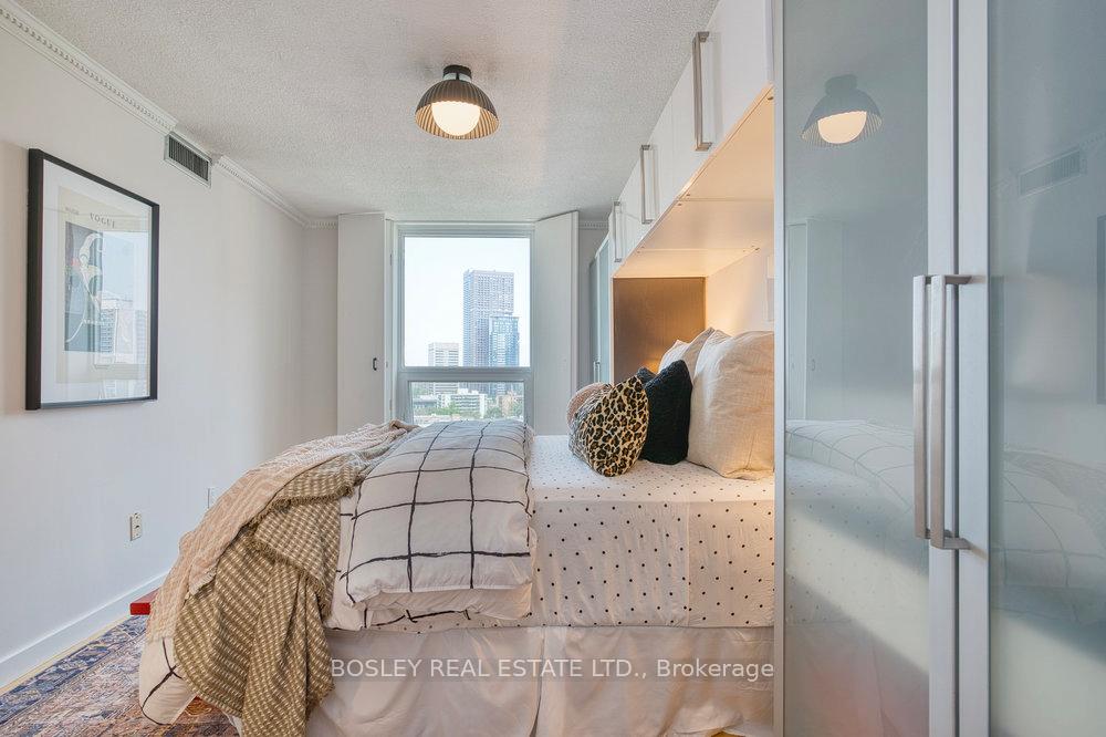 Photo 22 of Unit 1923, 77 Maitland Place, Toronto, Cabbagetown-South St. James Town — HOMEH