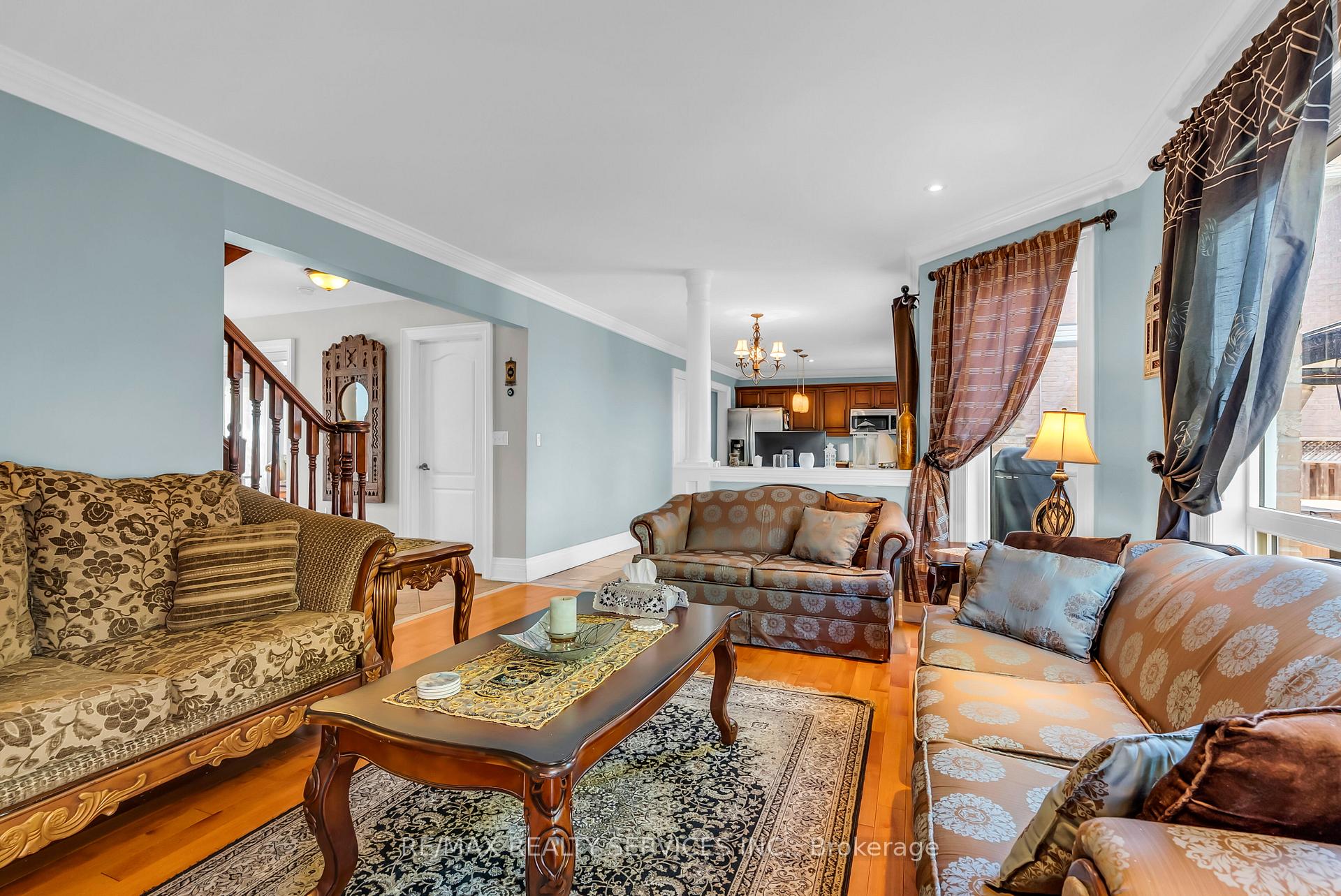 Photo 27 of 86 Whitwell Drive, Brampton, Vales of Castlemore North — HOMEH