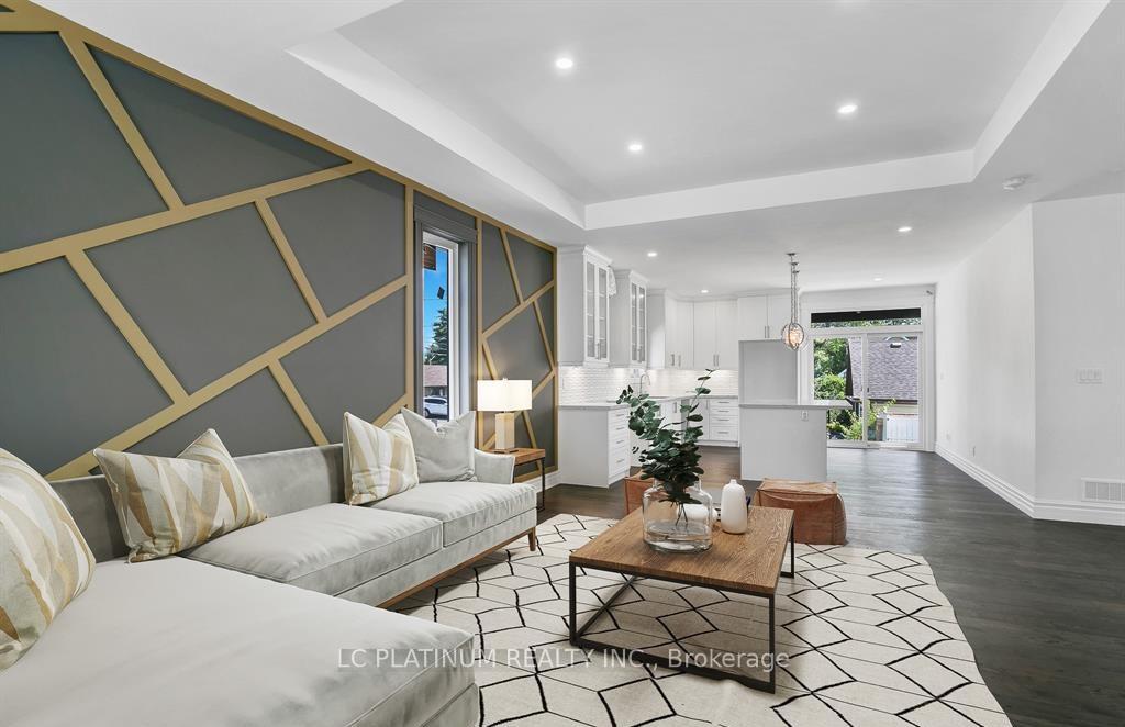 Photo 36 of 1708 Mark Avenue, Windsor — HOMEH