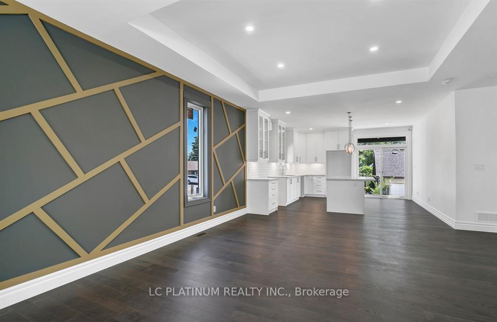 Photo 6 of 1708 Mark Avenue, Windsor — HOMEH