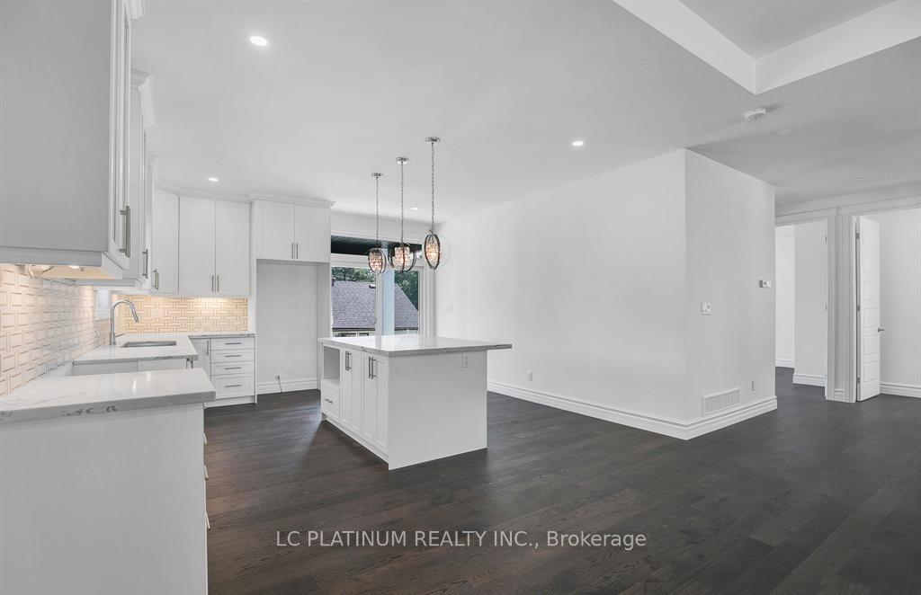 Photo 37 of 1708 Mark Avenue, Windsor — HOMEH