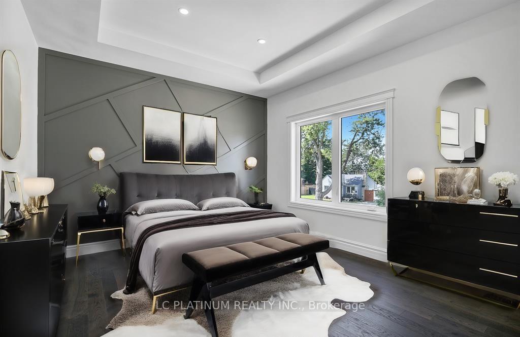 Photo 10 of 1708 Mark Avenue, Windsor — HOMEH