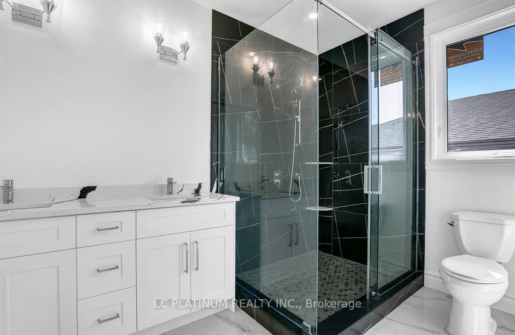 Photo 15 of 1708 Mark Avenue, Windsor — HOMEH