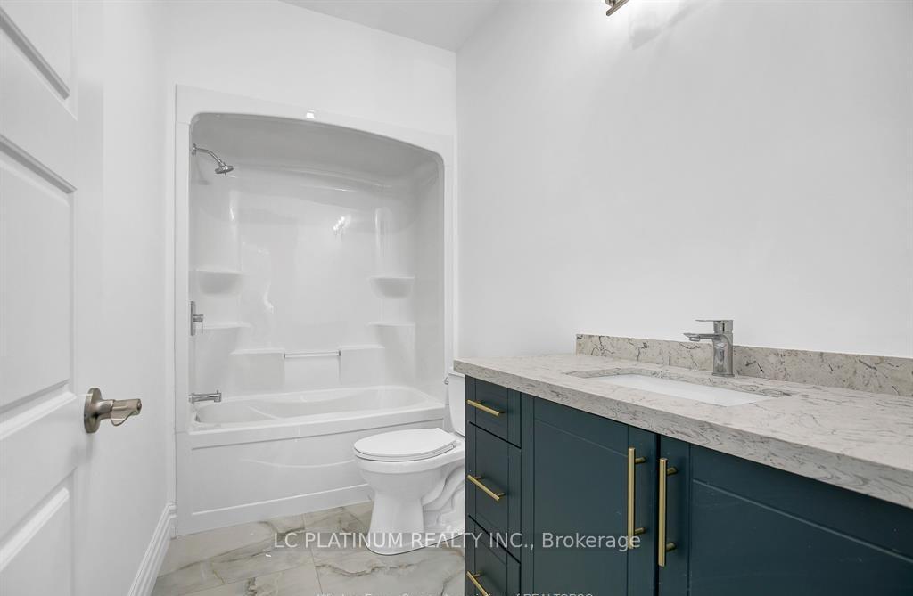 Photo 24 of 1708 Mark Avenue, Windsor — HOMEH