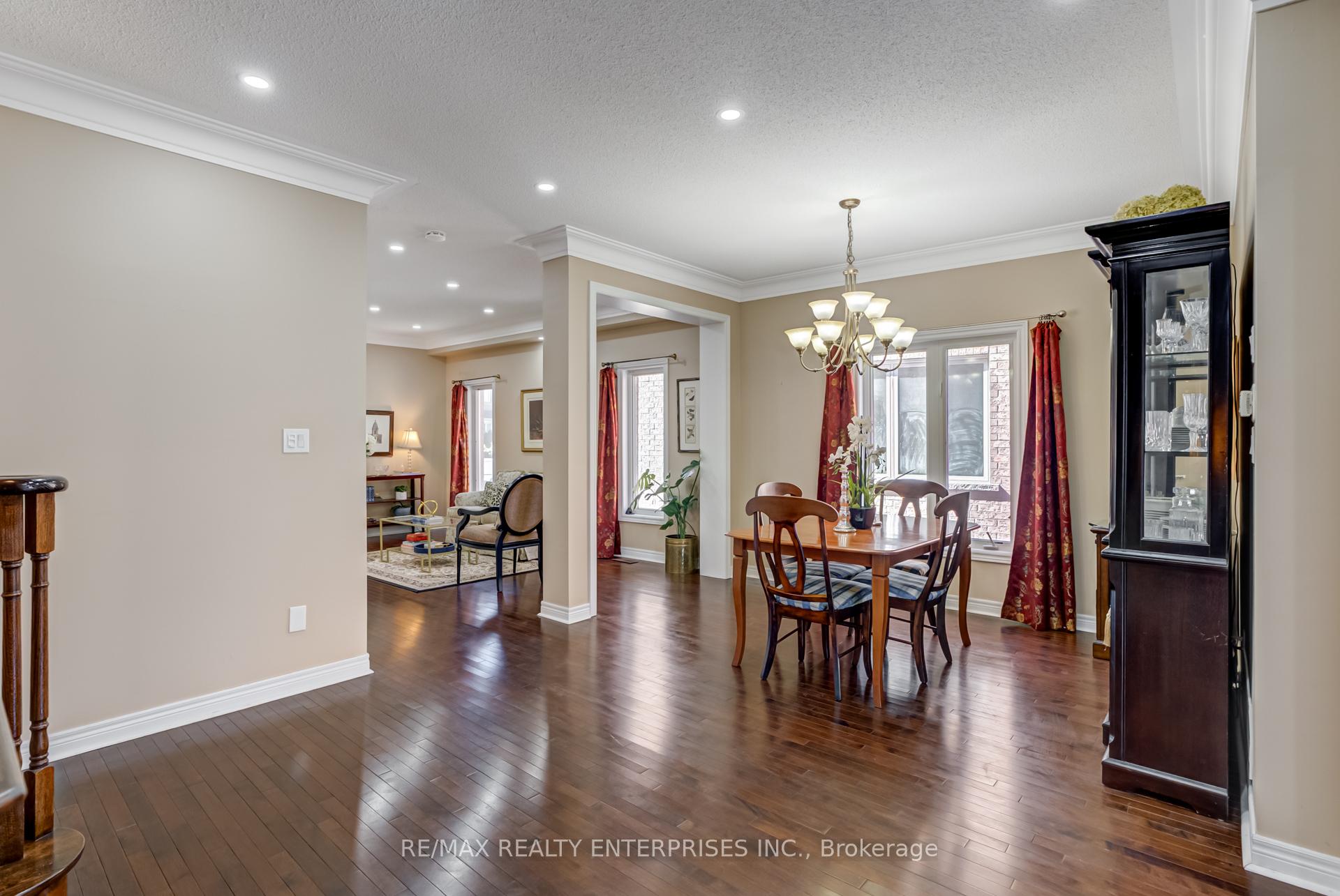 Photo 4 of 16 Sparhill Street, Brampton, Sandringham-Wellington — HOMEH