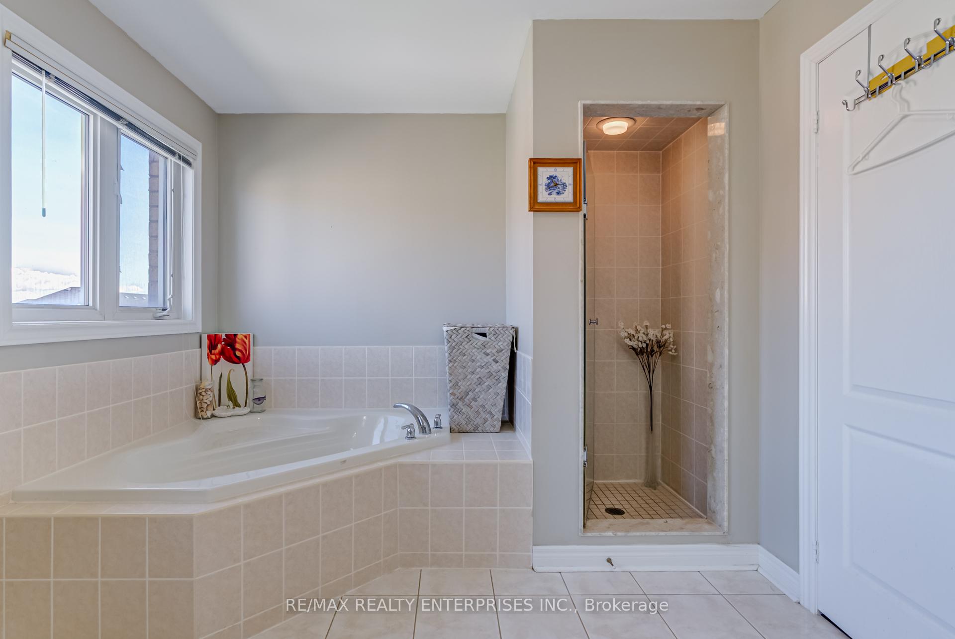 Photo 16 of 16 Sparhill Street, Brampton, Sandringham-Wellington — HOMEH