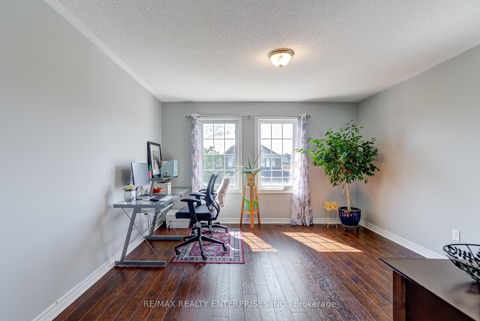 Photo 21 of 16 Sparhill Street, Brampton, Sandringham-Wellington — HOMEH
