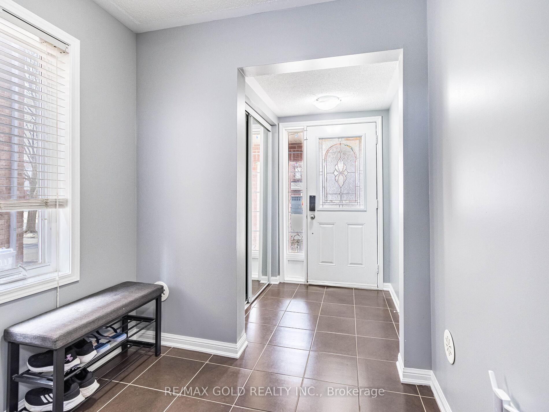 Photo 6 of 113 Bevington Road, Brampton, Northwest Brampton — HOMEH