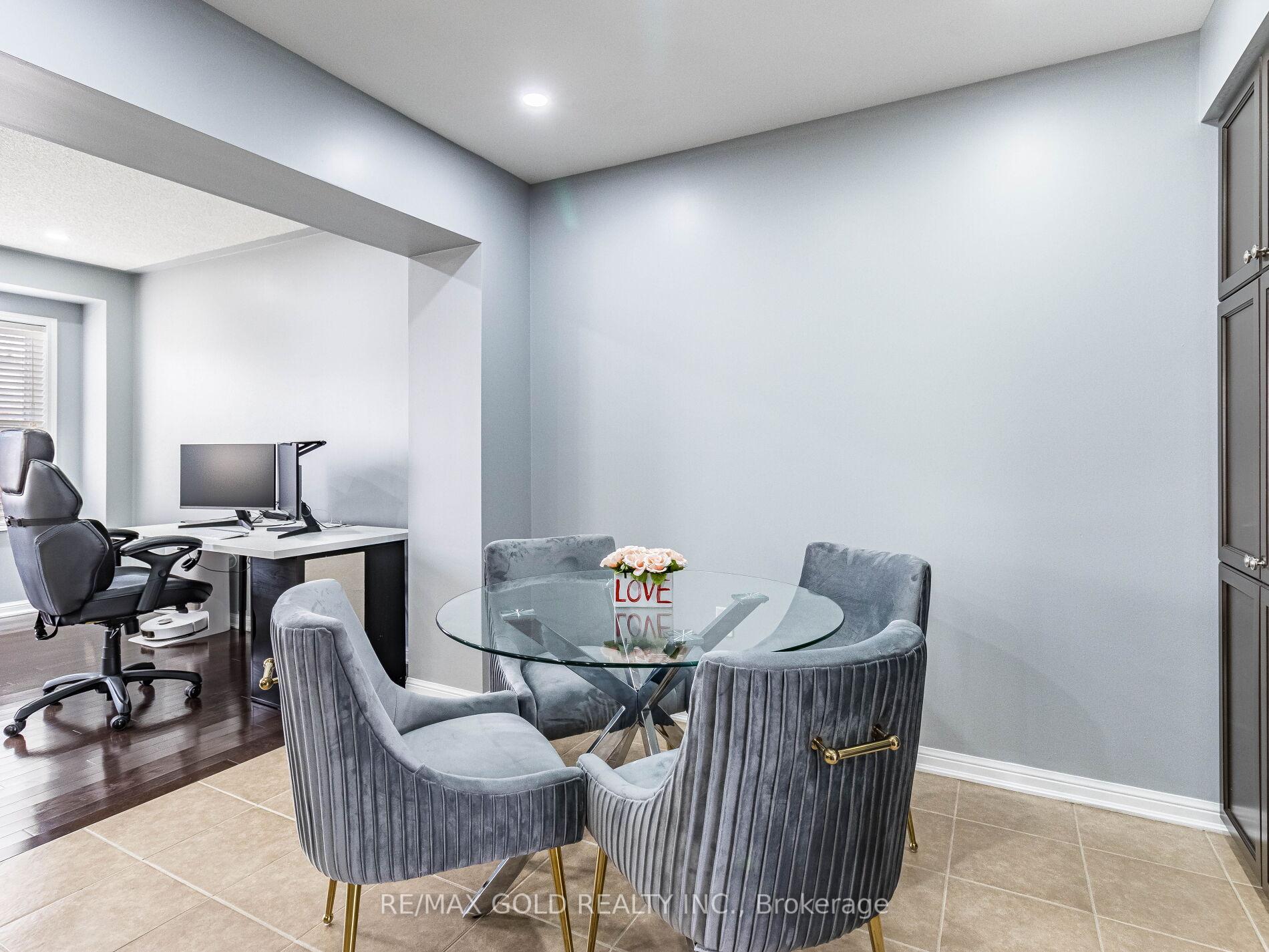 Photo 15 of 113 Bevington Road, Brampton, Northwest Brampton — HOMEH