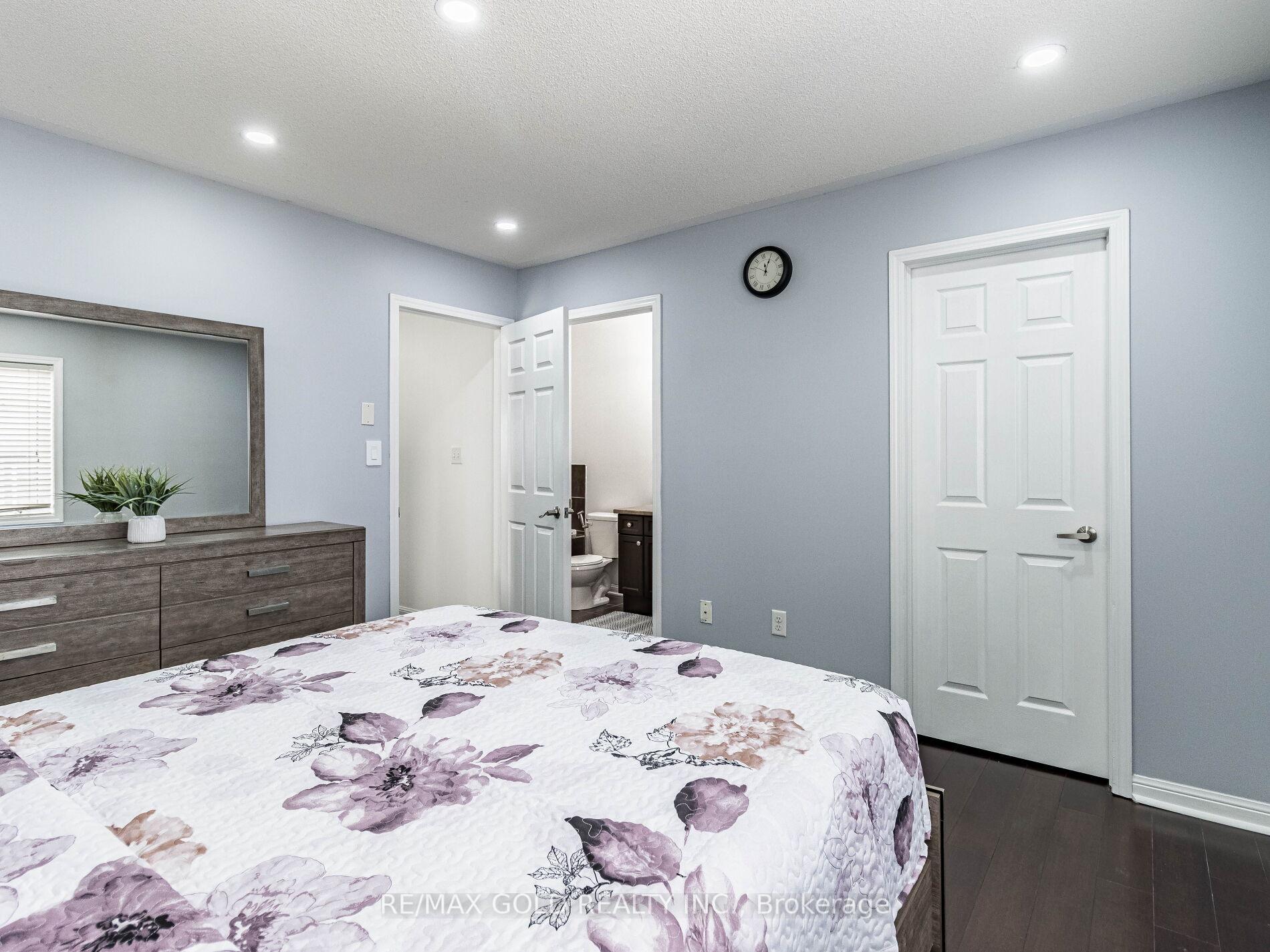 Photo 16 of 113 Bevington Road, Brampton, Northwest Brampton — HOMEH