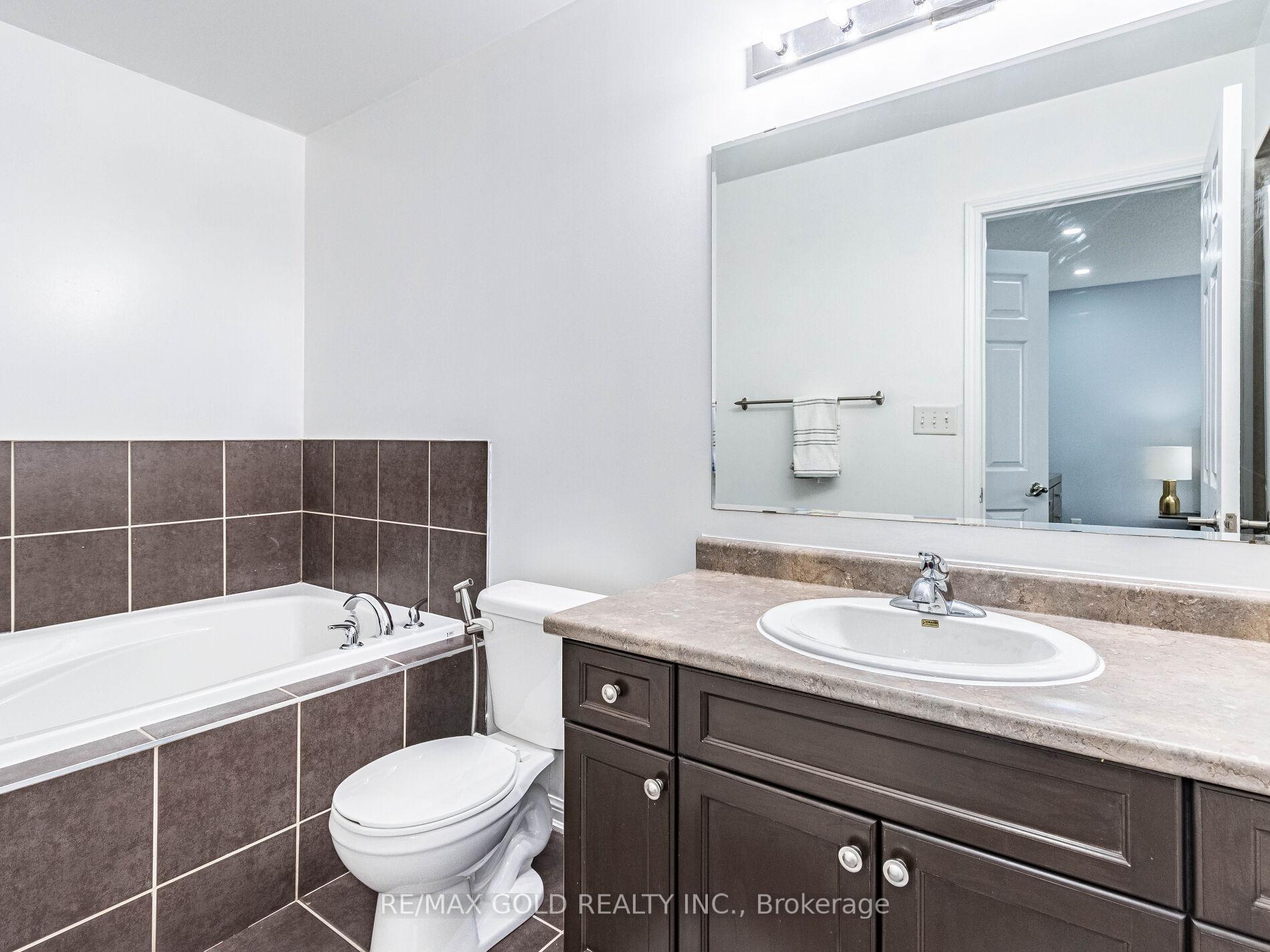 Photo 23 of 113 Bevington Road, Brampton, Northwest Brampton — HOMEH