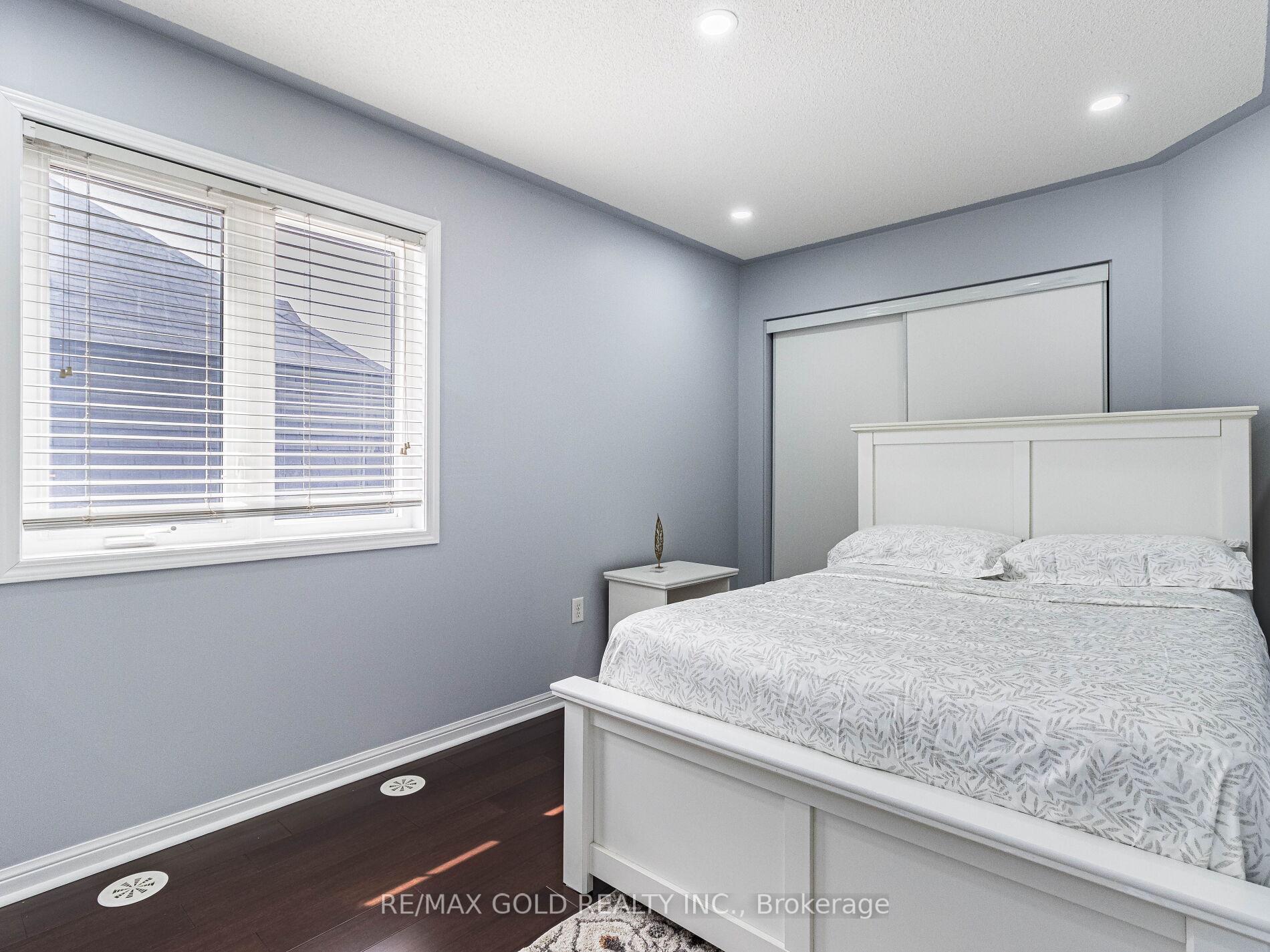 Photo 25 of 113 Bevington Road, Brampton, Northwest Brampton — HOMEH