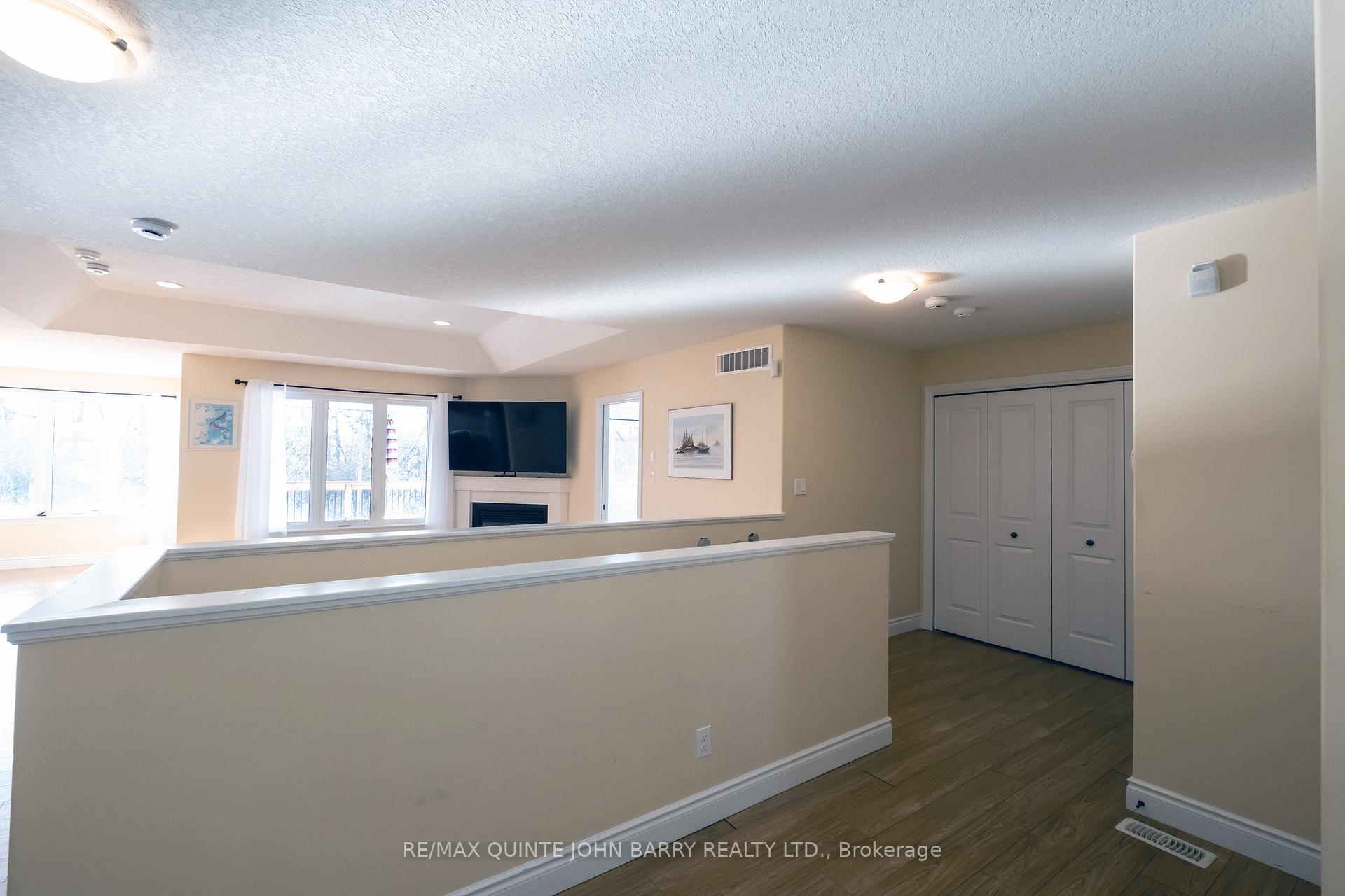 Photo 6 of 29 Kawartha Court, Belleville, Belleville Ward — HOMEH