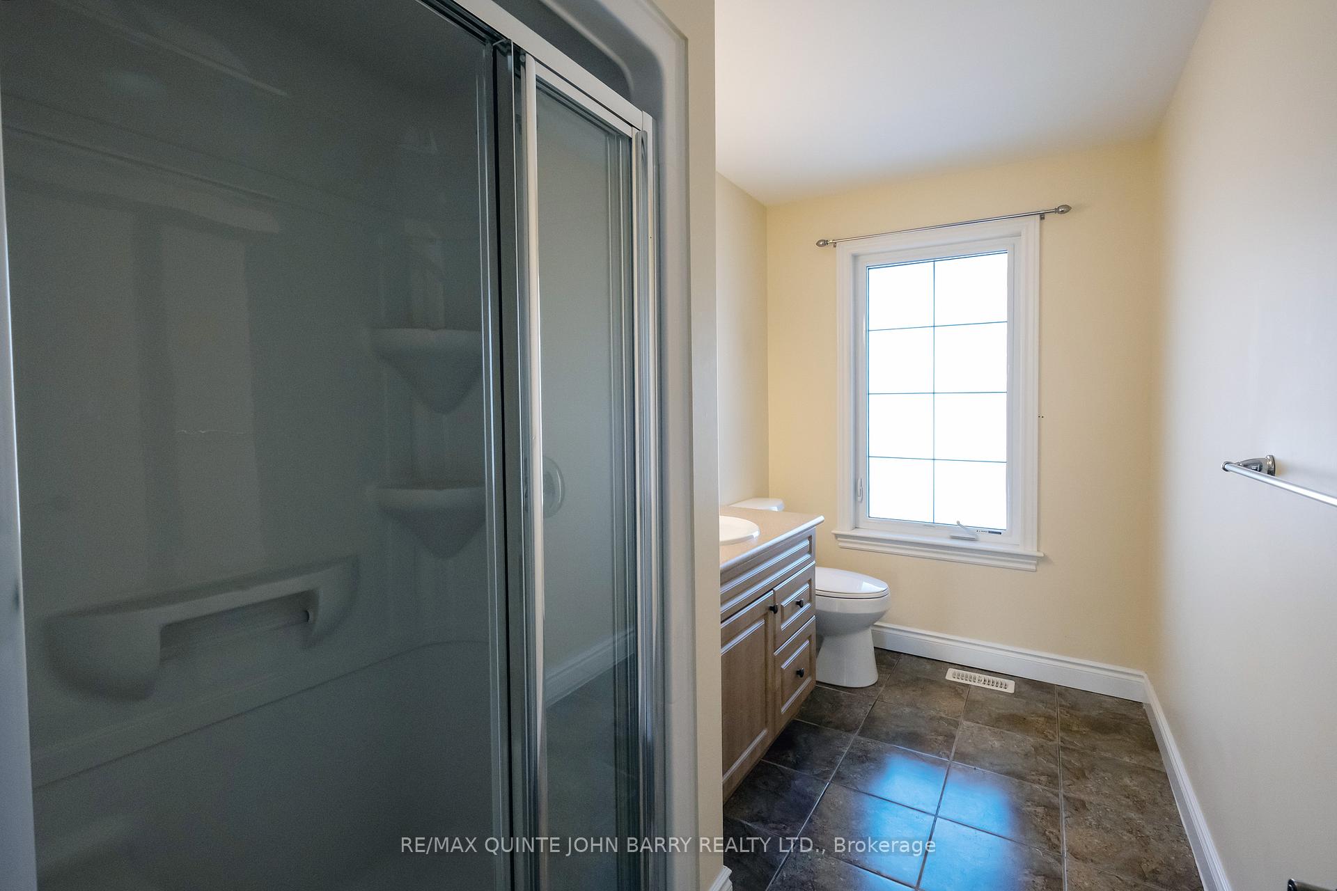 Photo 20 of 29 Kawartha Court, Belleville, Belleville Ward — HOMEH