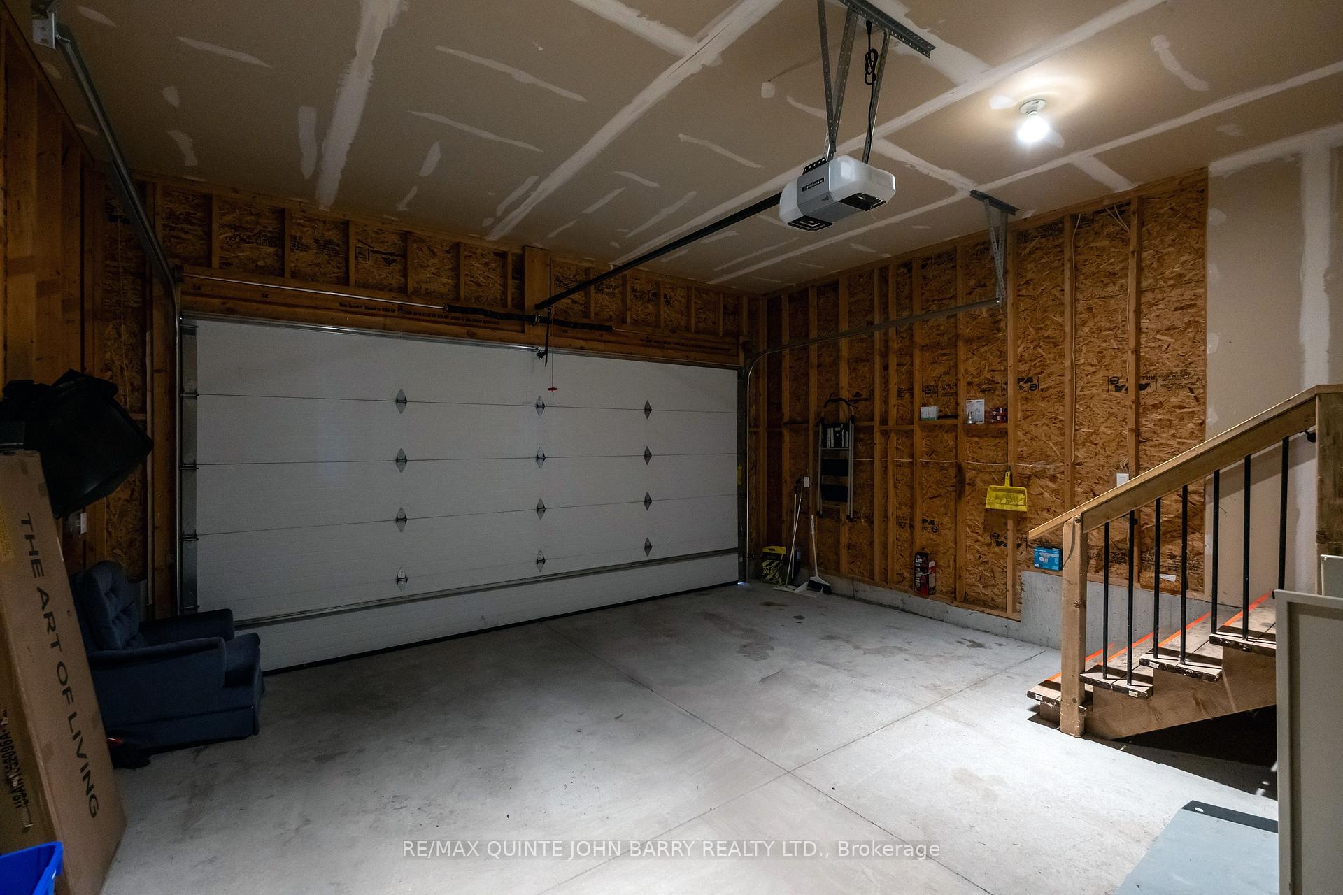 Photo 38 of 29 Kawartha Court, Belleville, Belleville Ward — HOMEH