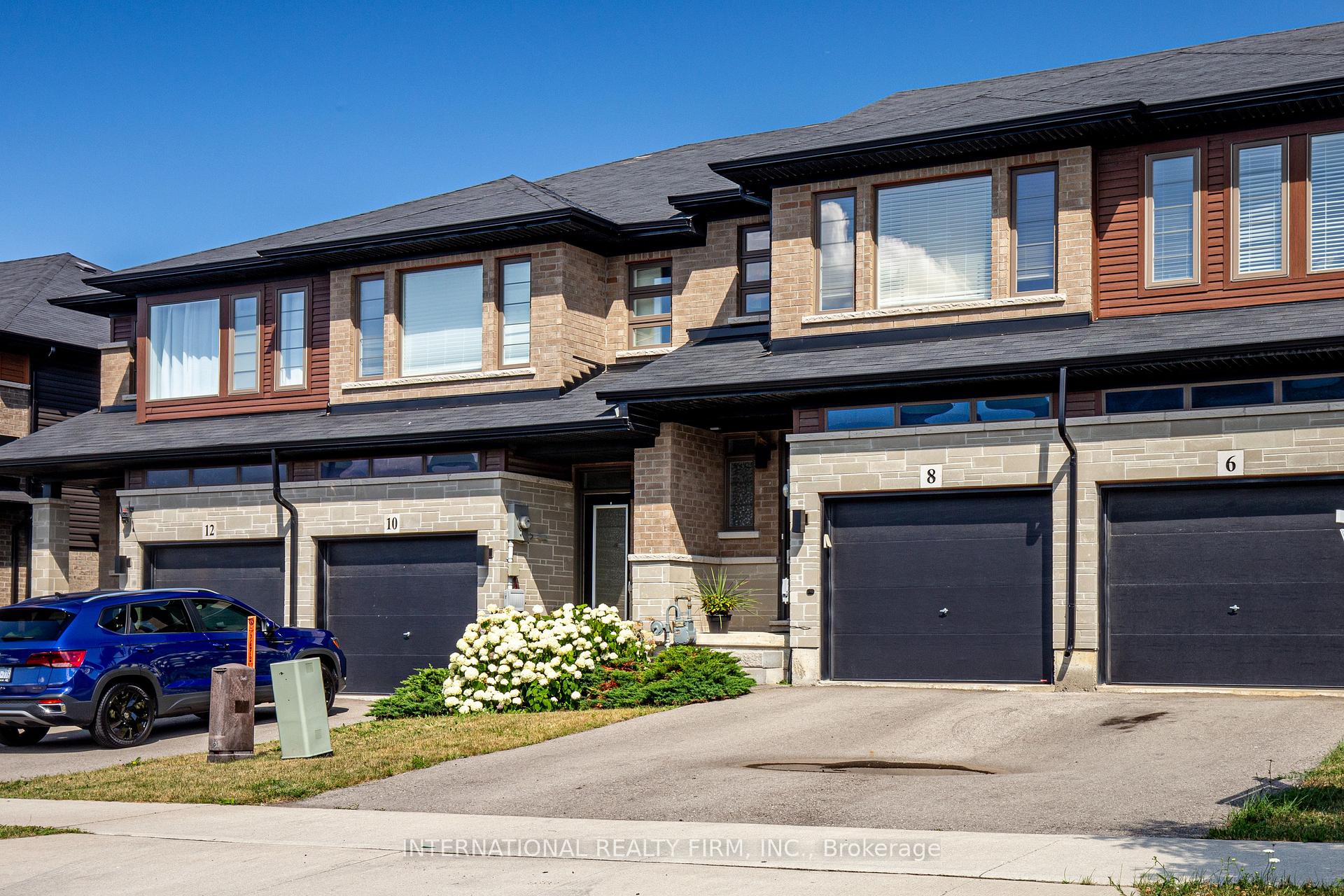 Photo 1 of 8 Greenwich Avenue, Hamilton, Stoney Creek Mountain — HOMEH