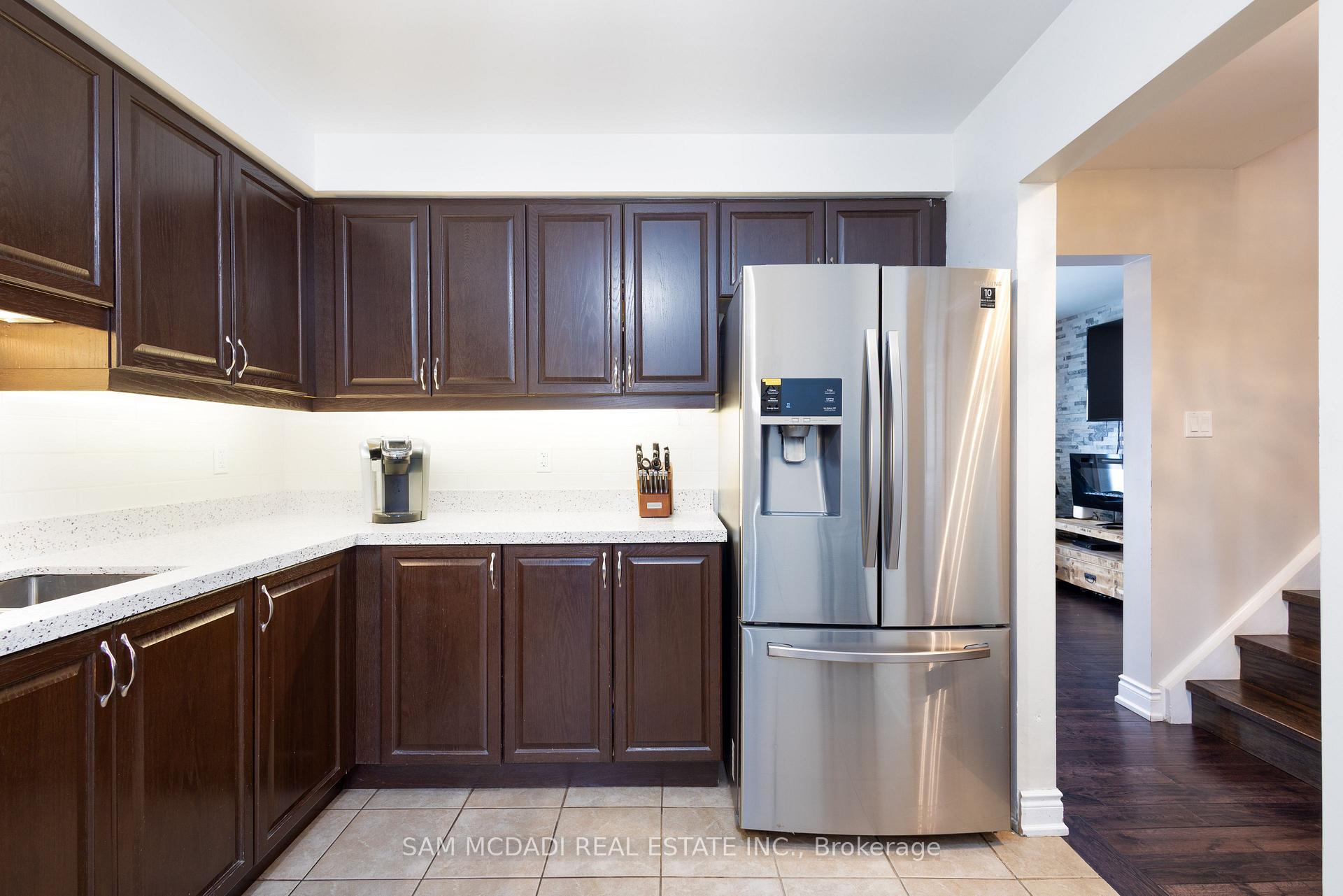Photo 7 of 80 Longbourne Crescent, Brampton, Westgate — HOMEH
