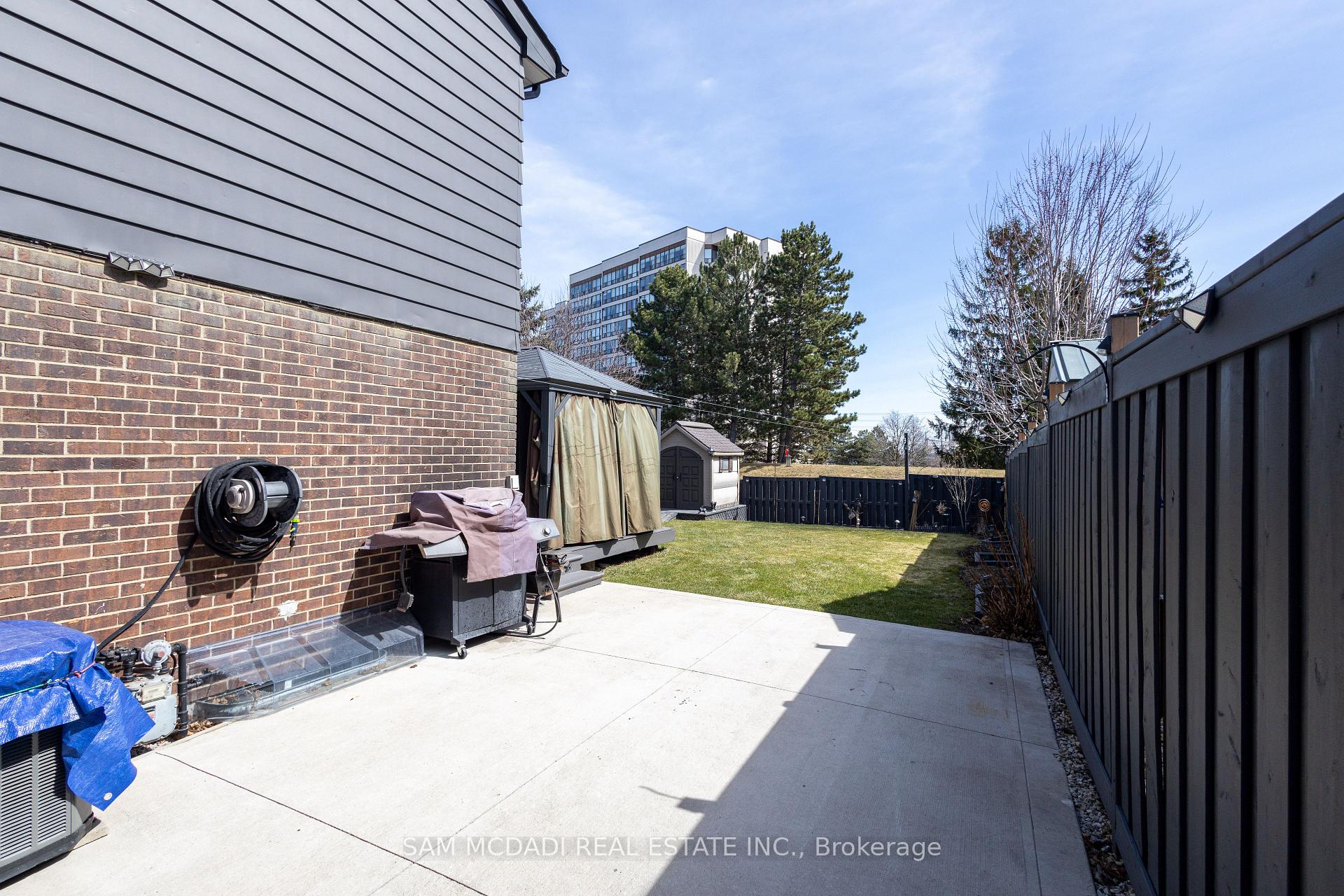 Photo 14 of 80 Longbourne Crescent, Brampton, Westgate — HOMEH