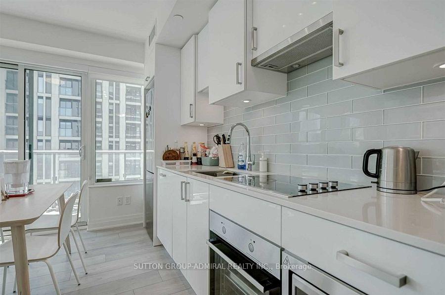 Photo 7 of Unit 1509, 99 Broadway Avenue, Toronto, Mount Pleasant West — HOMEH